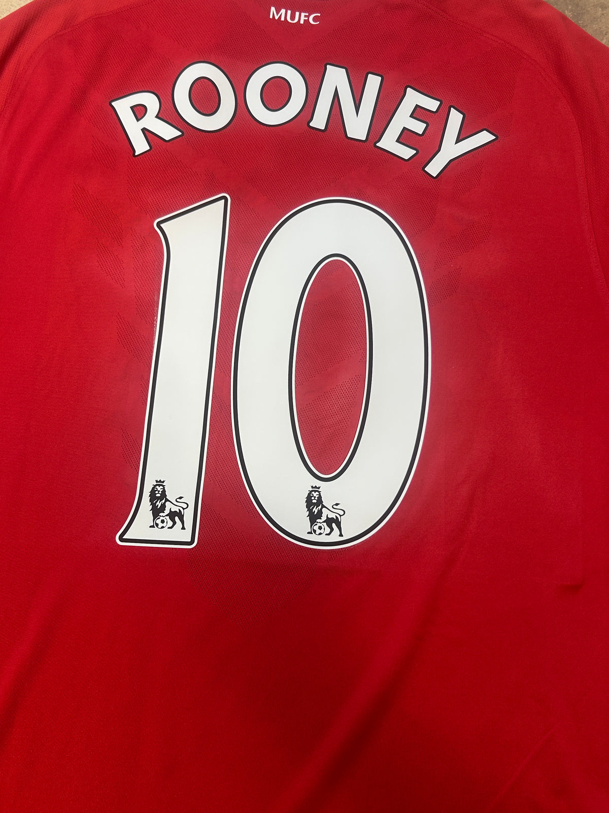 Authentic Rooney #10 Manchester United 2010-11 Home Football
