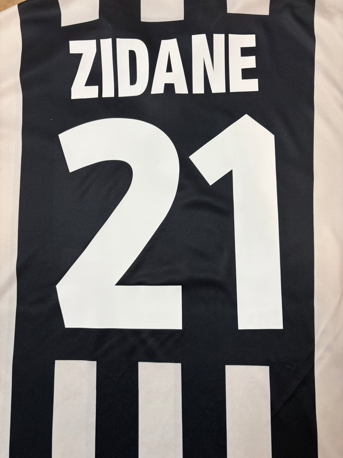 Authentic Basic #21 Zidane Juventus 1999-00 Home Football