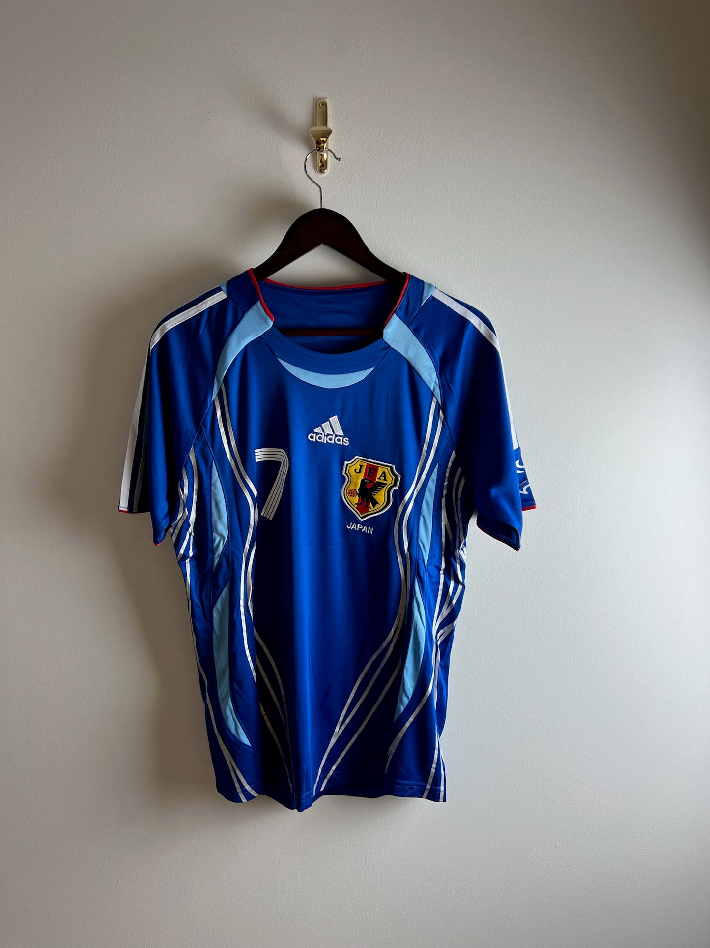 Vintage #7 Nakata Japan 2006/2008 Home Football T-Shirt
