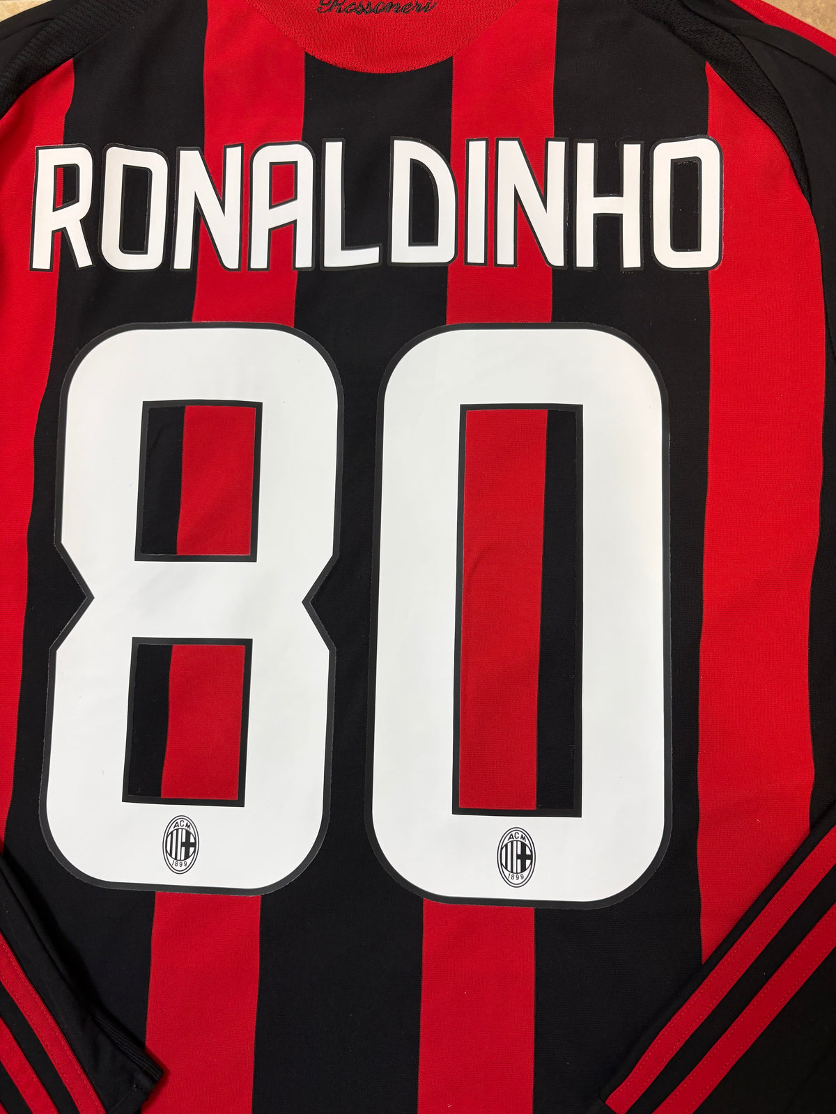Authentic Ronaldinho #80 AC Milan 2008-09 Home Football