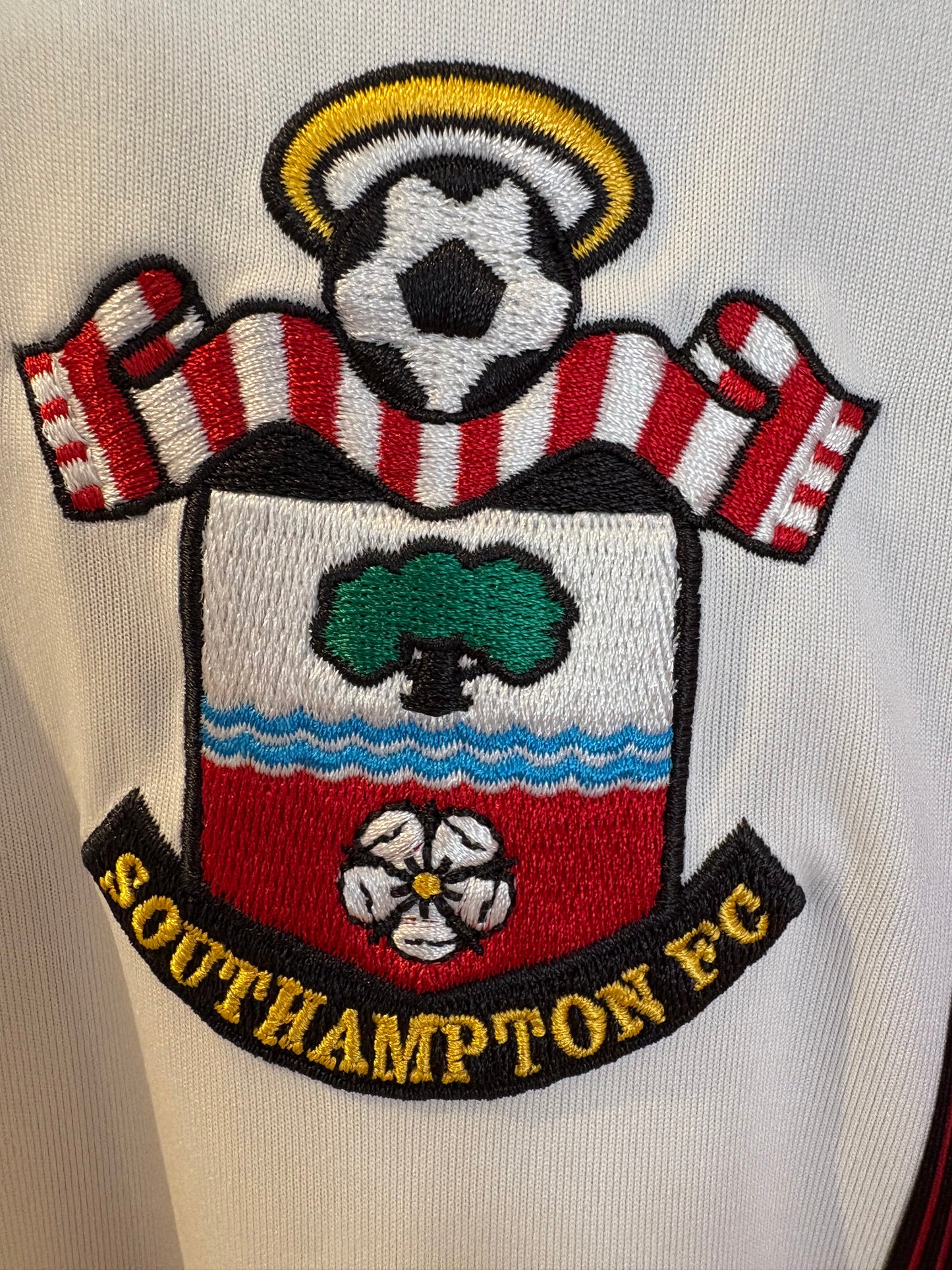 Vintage #19 Boufal Southampton 2017-2018 home football shirt jersey