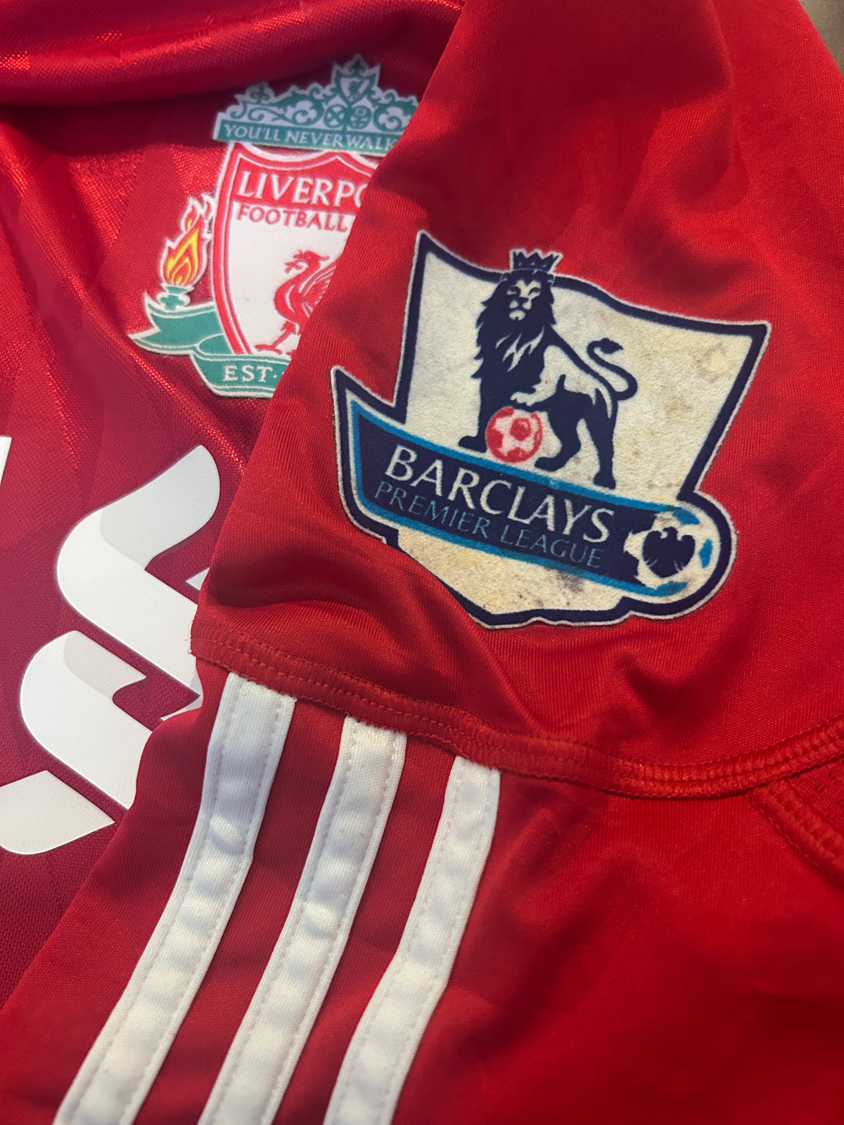 Authentic Suarez #7 Liverpool 2010-11 Home Football