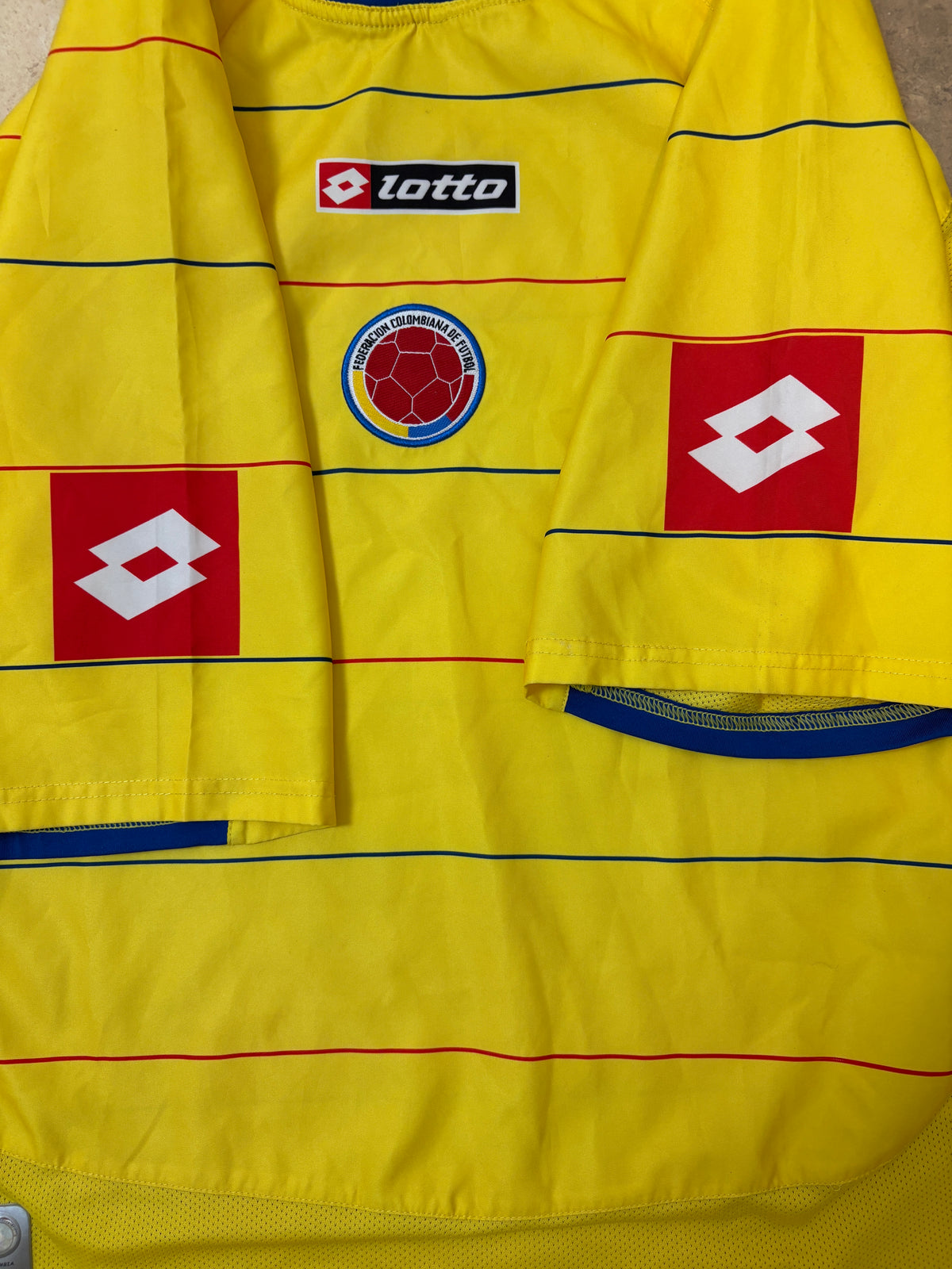 Authentic Columbia 2004/06 home football