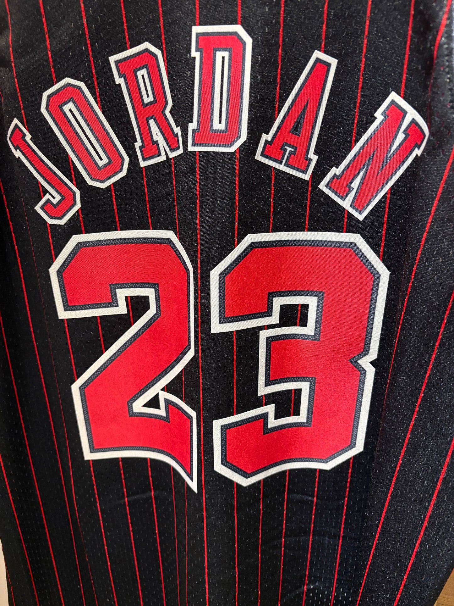 Vintage #23 Michael Jordan 1995-1996 Chicago Bulls Basketball Jersey