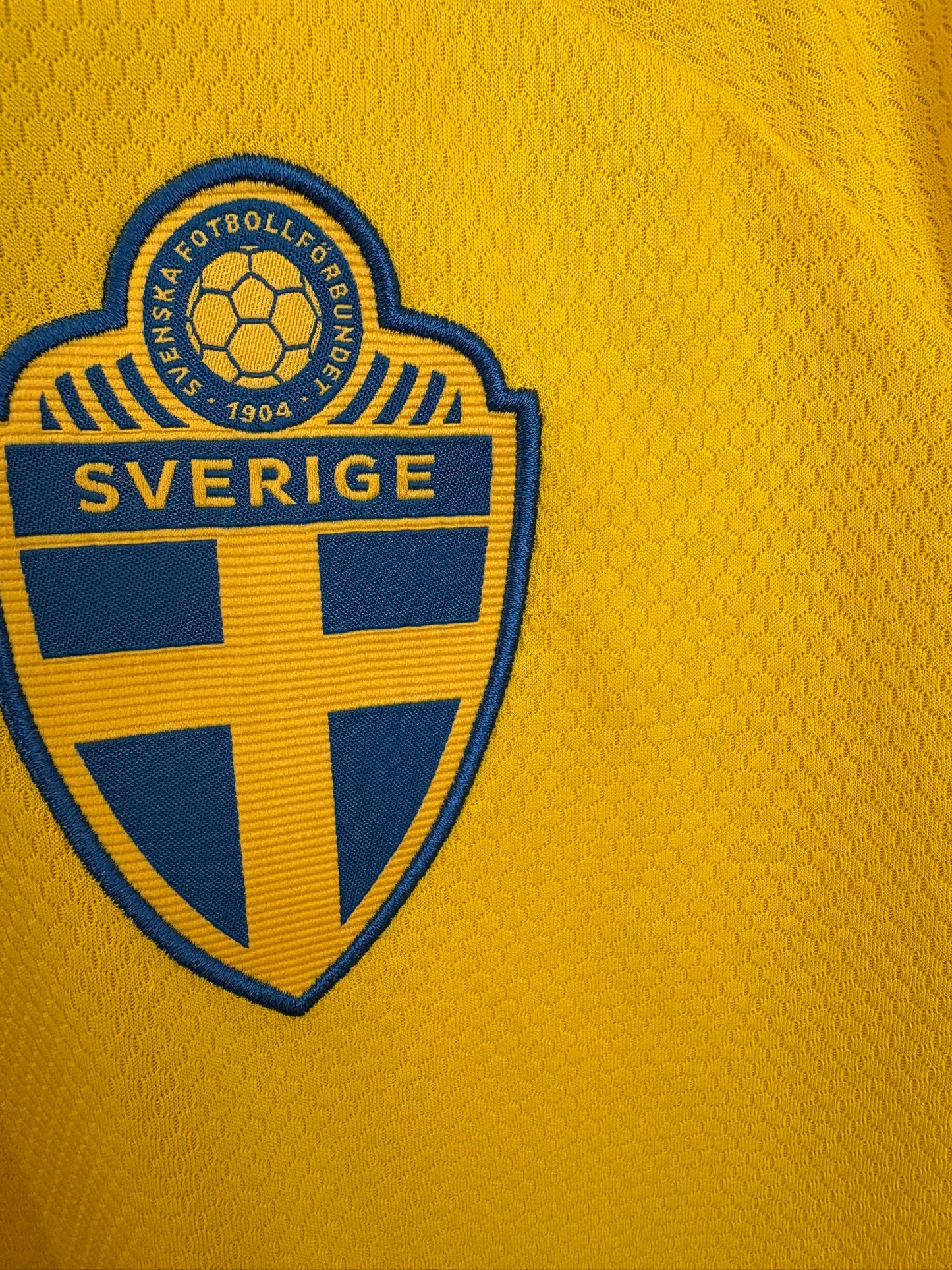 Authentic #14 Isak Sweden 2020/21 Home Football Jersey
