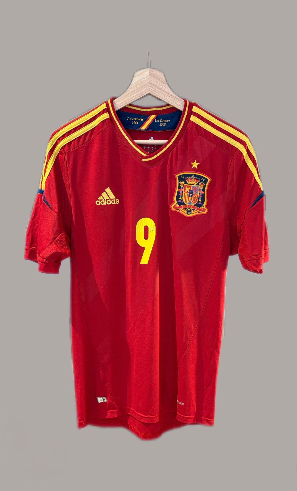 Vintage # 9 TORRES Adidas Spain Home Shirt from the 2011/12 season.