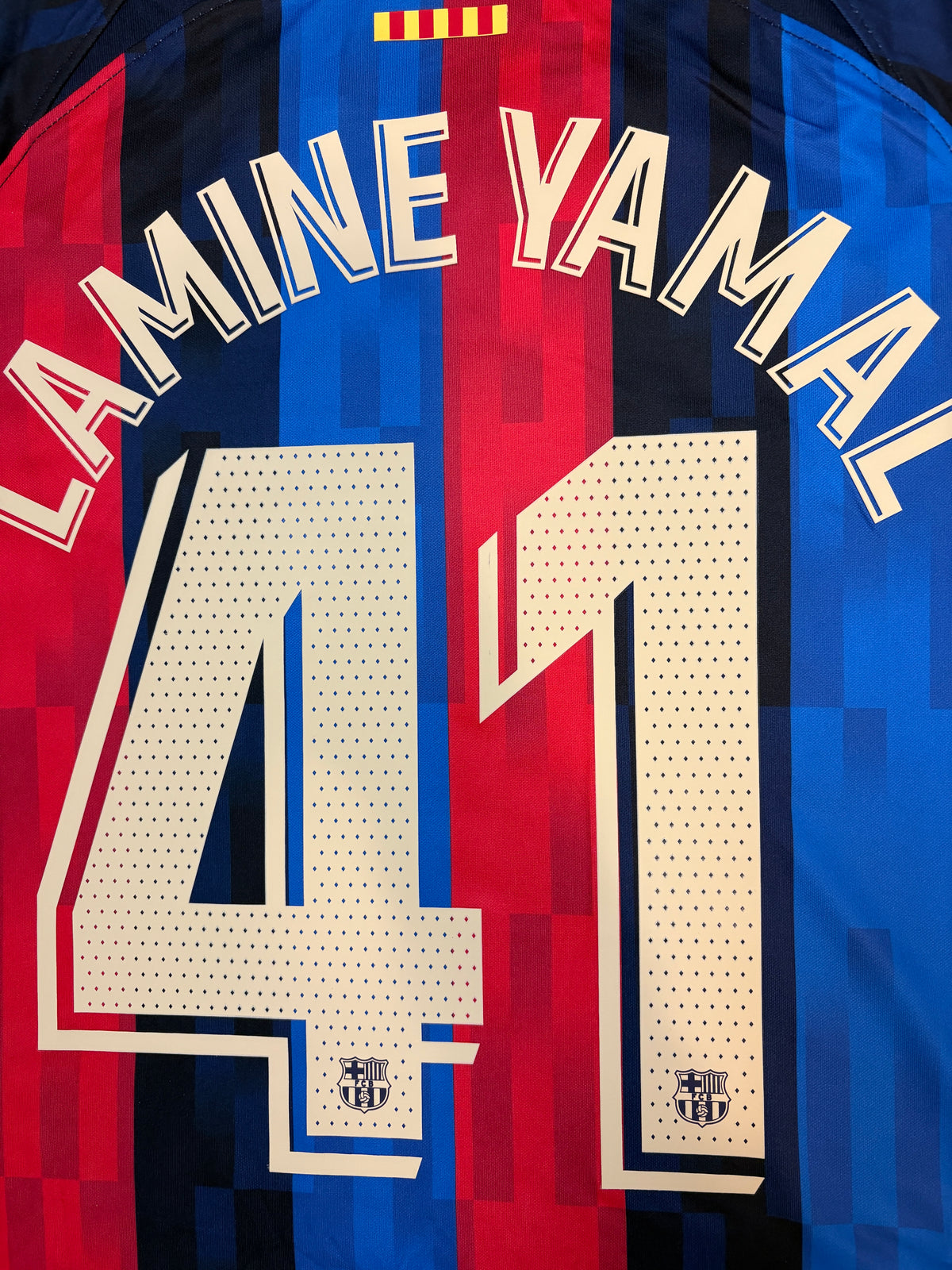 Authentic Lamine Yamal #41 FC Barcelona 2022-2023 home Football