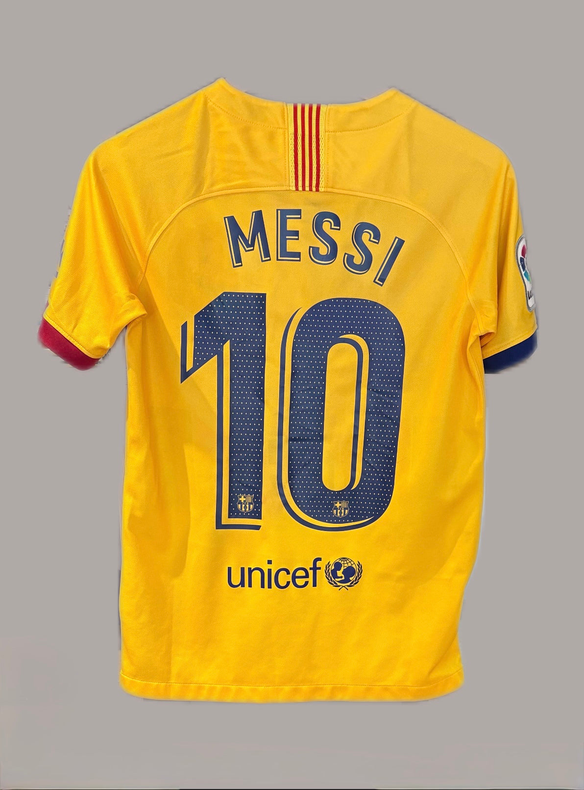 Vintage #10 Messi Nike Barcelona Away 2019-20 Football Shirt