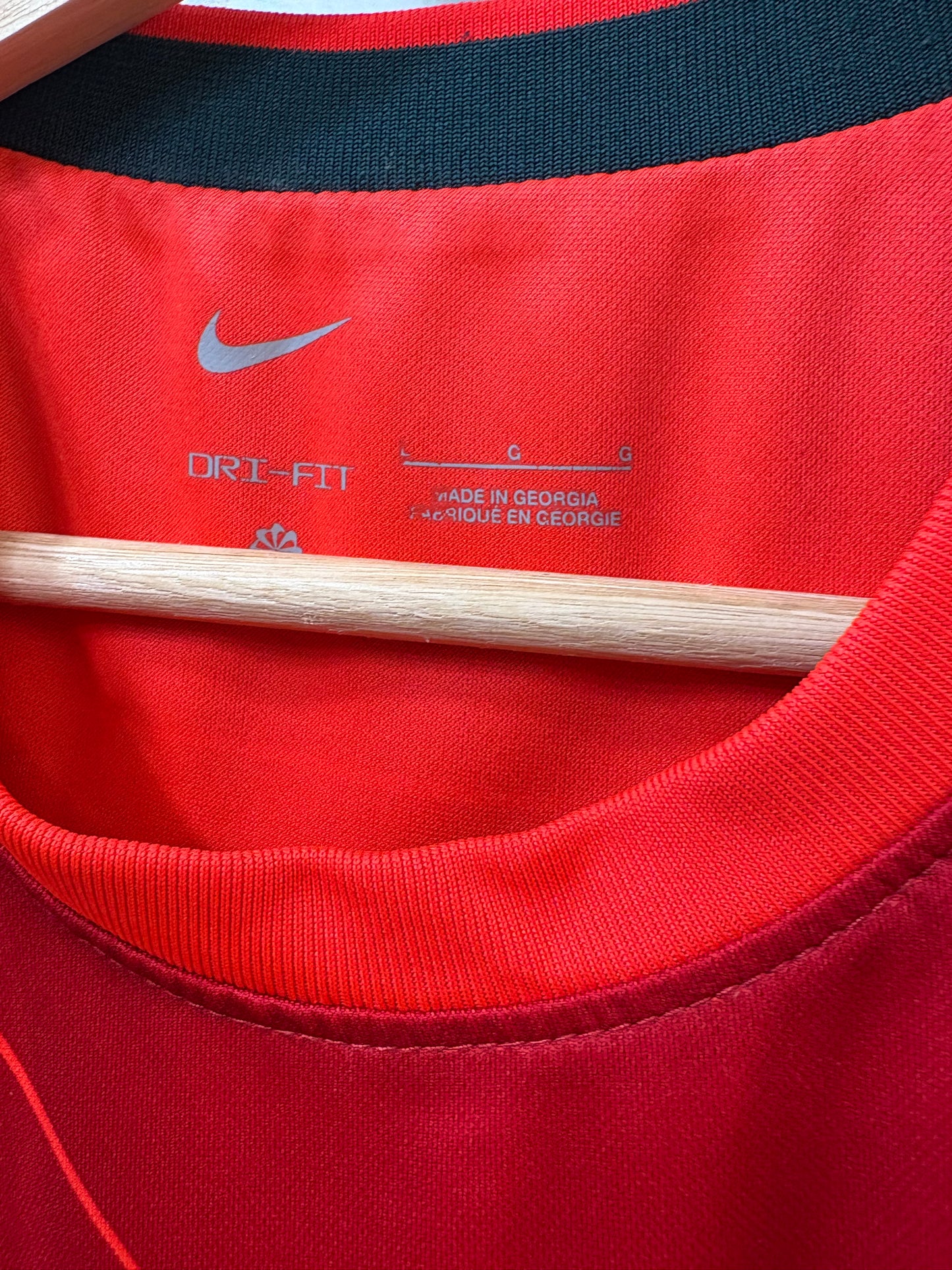 Vintage #9 Mané Nike Men's Liverpool 2021/22 Home Football Jersey