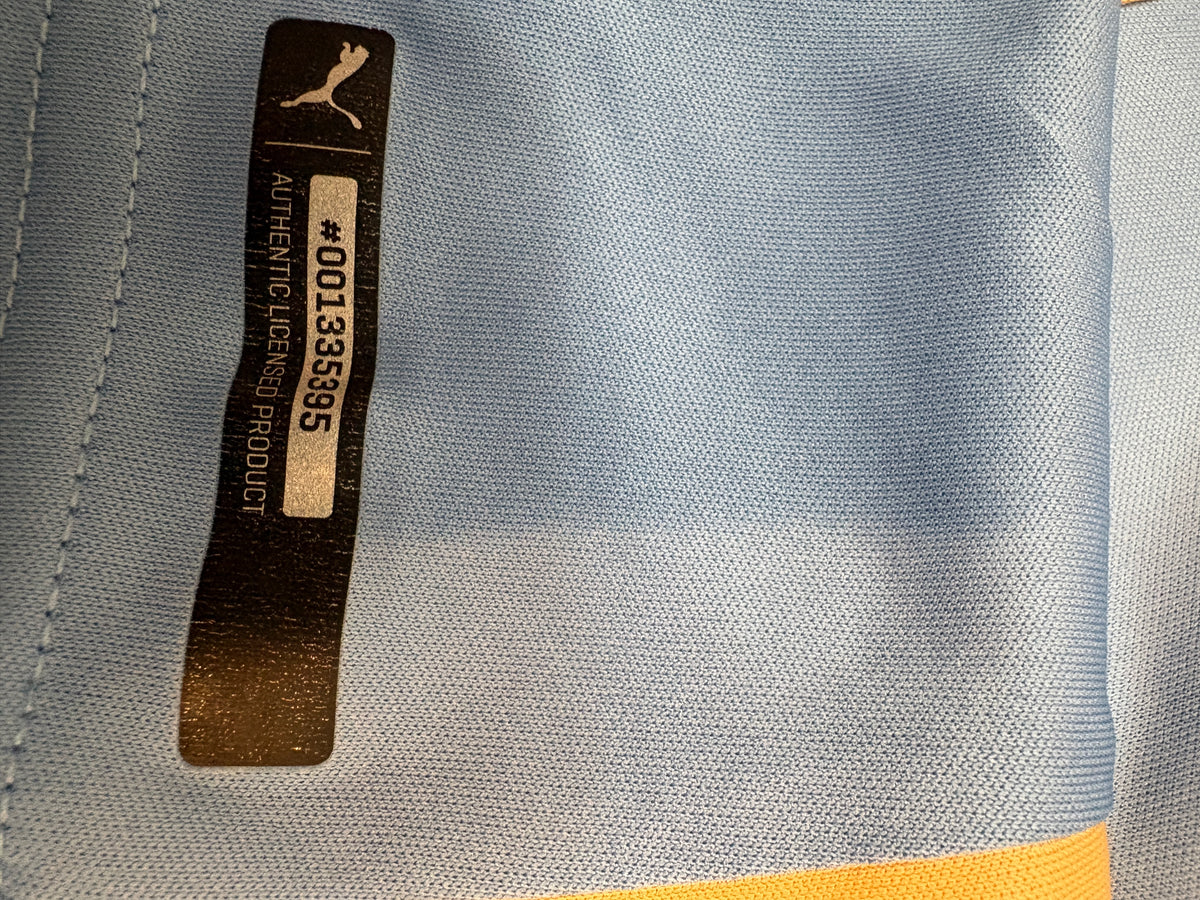 Authentic Suarez #9 2014-15 Home Uruguay Football