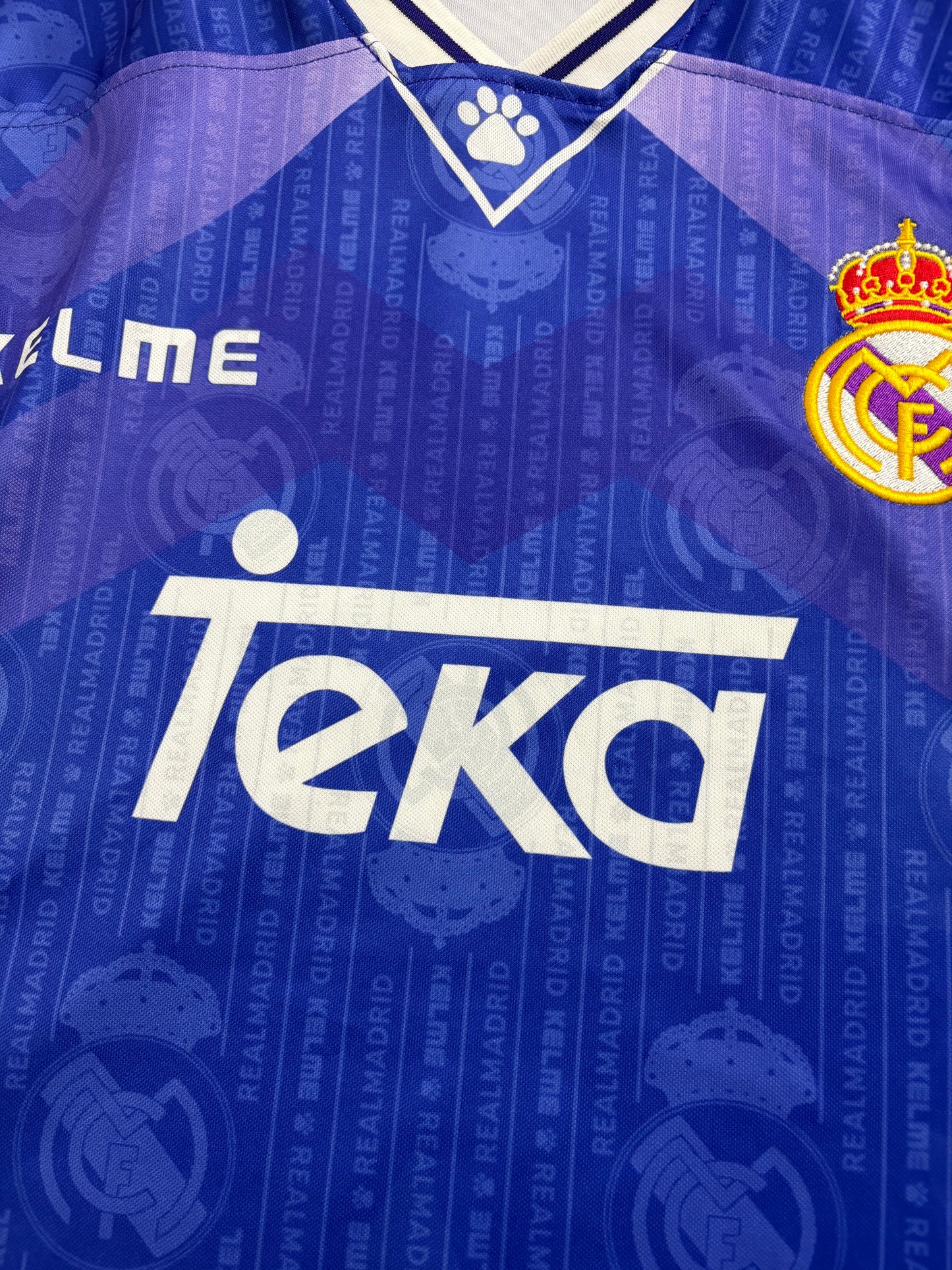 Vintage Real Madrid Away football shirt 1996 Soccer Jersey
