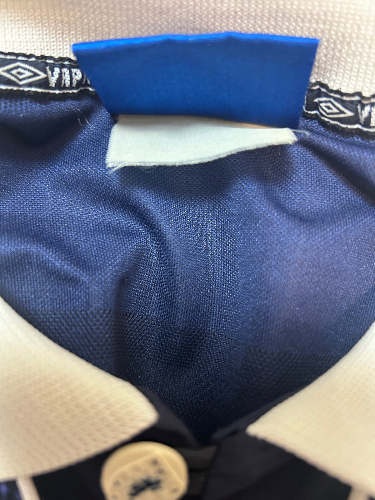 Authentic Collins #11 Scotland 1998-00 Home Football