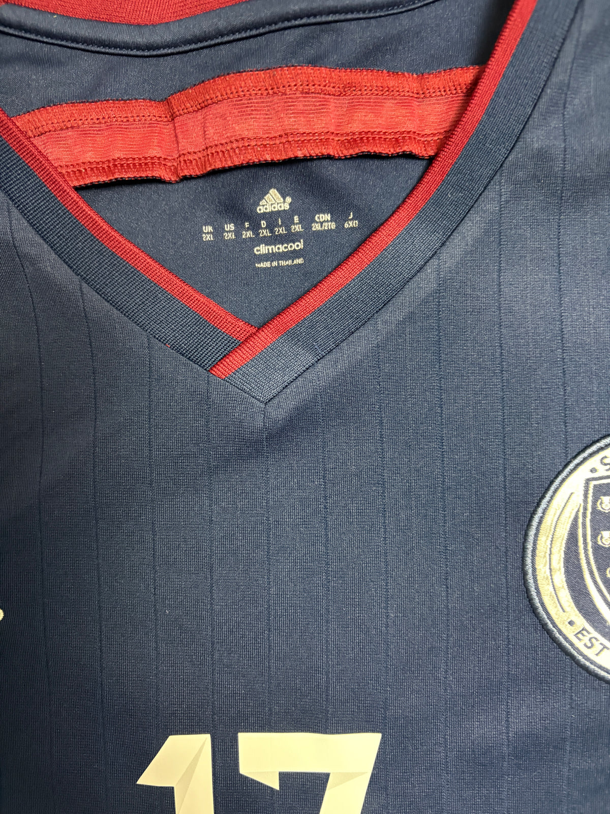 Authentic Robertson #17 Scotland 2014-15 home Football