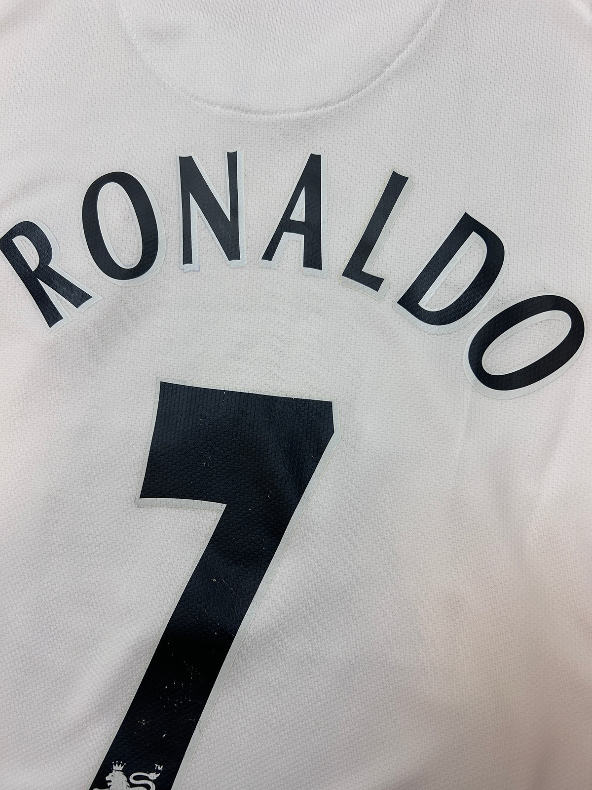 Authentic Ronaldo #7 Manchester United 2006-08 Away Football