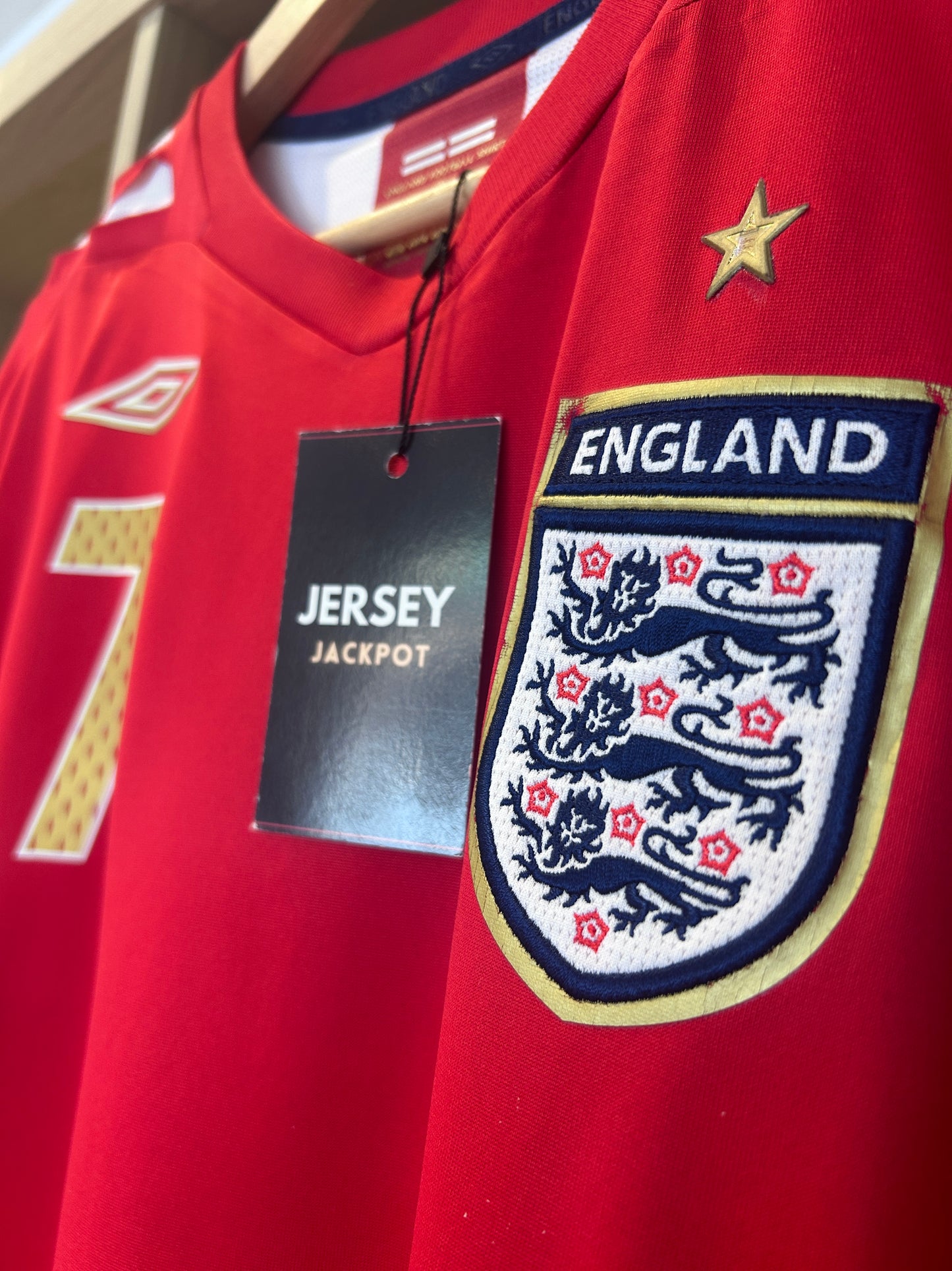 Authentic Beckham #7 England 2006-08 Away Football T-Shirt