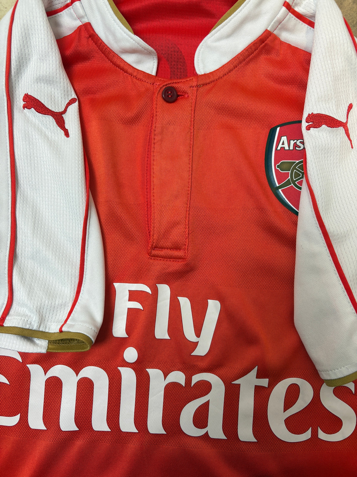 Authentic Walcott #14 Arsenal 2015-16 Home Football