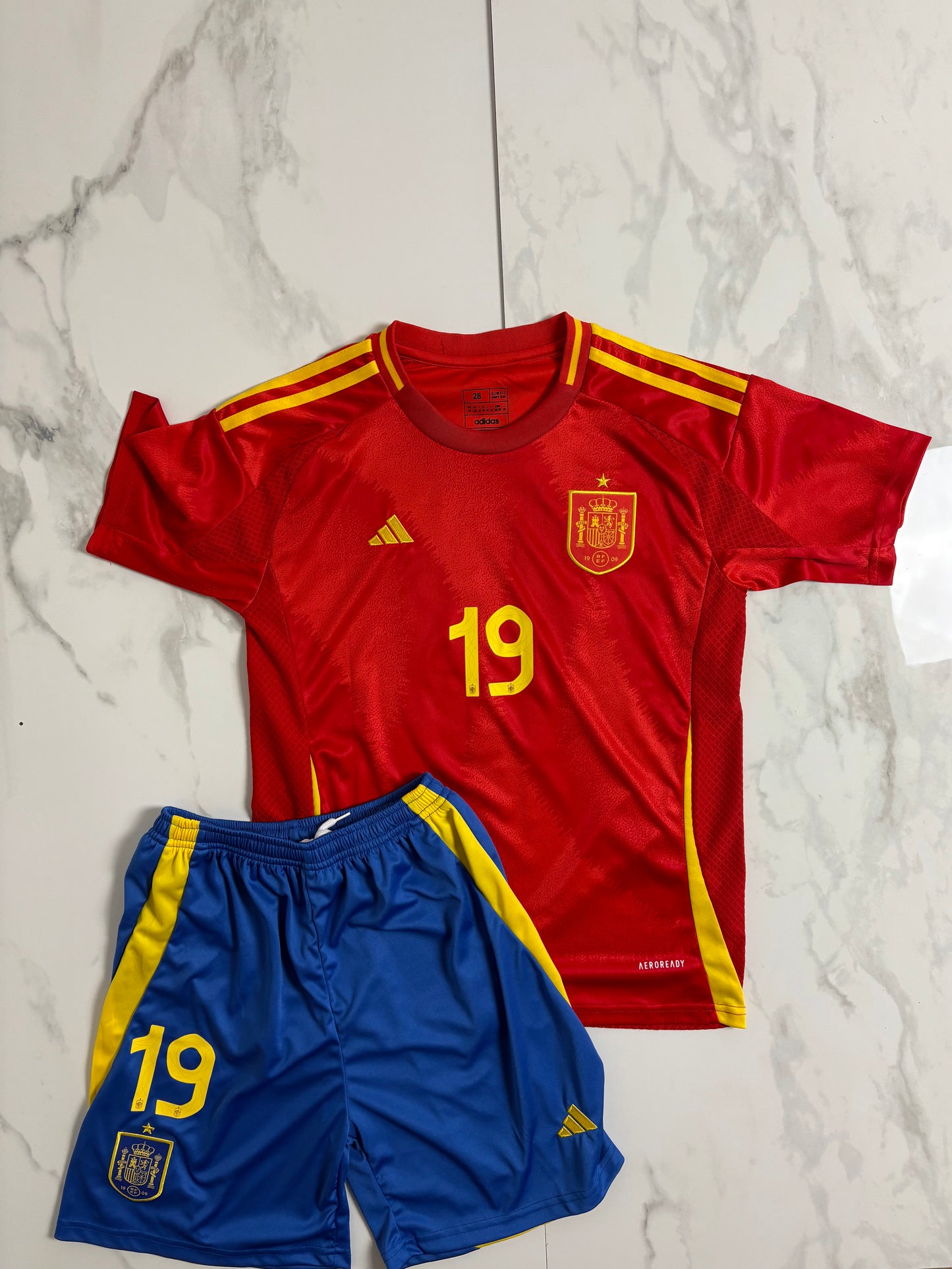 Vintage #19 Lamine Yamal Euro 2024 Spain Home Jersey + Shorts Youth Size 28