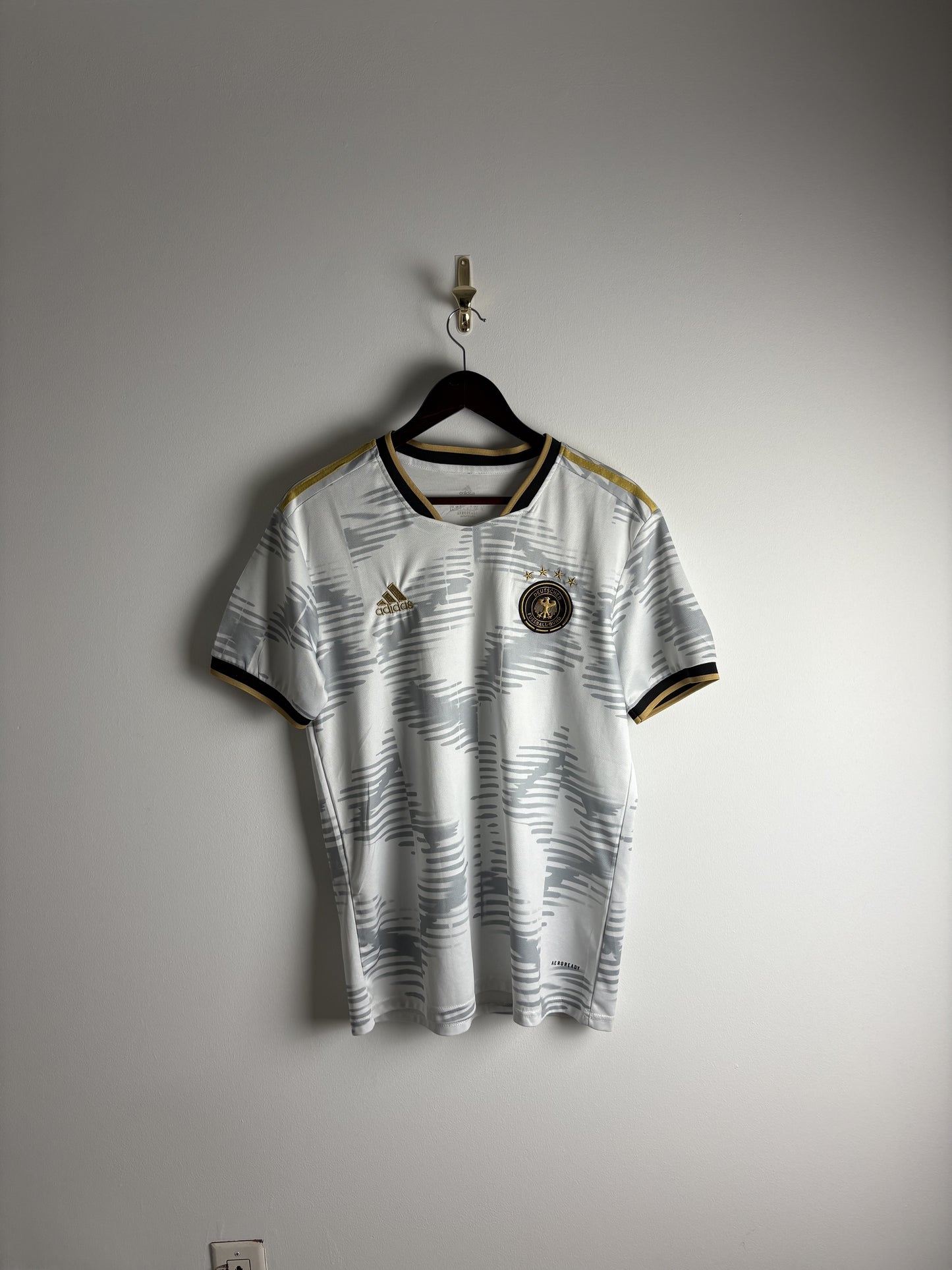 Retro Deutscher Fussball-Bund 2022/23 Football Jersey