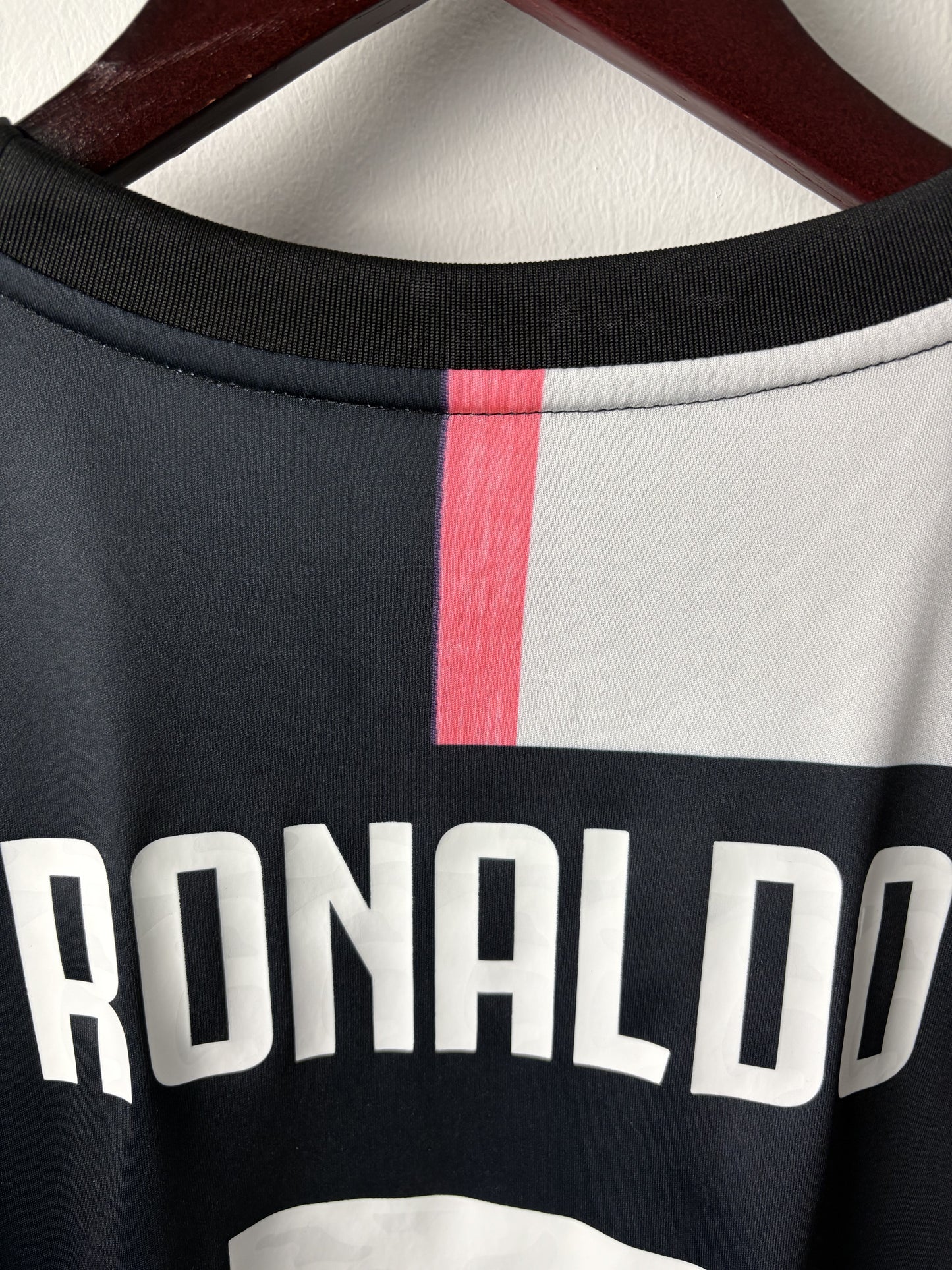 Vintage Ronaldo #7 Juventus 2019/2020 Seria A Winners Home Football T-Shirt