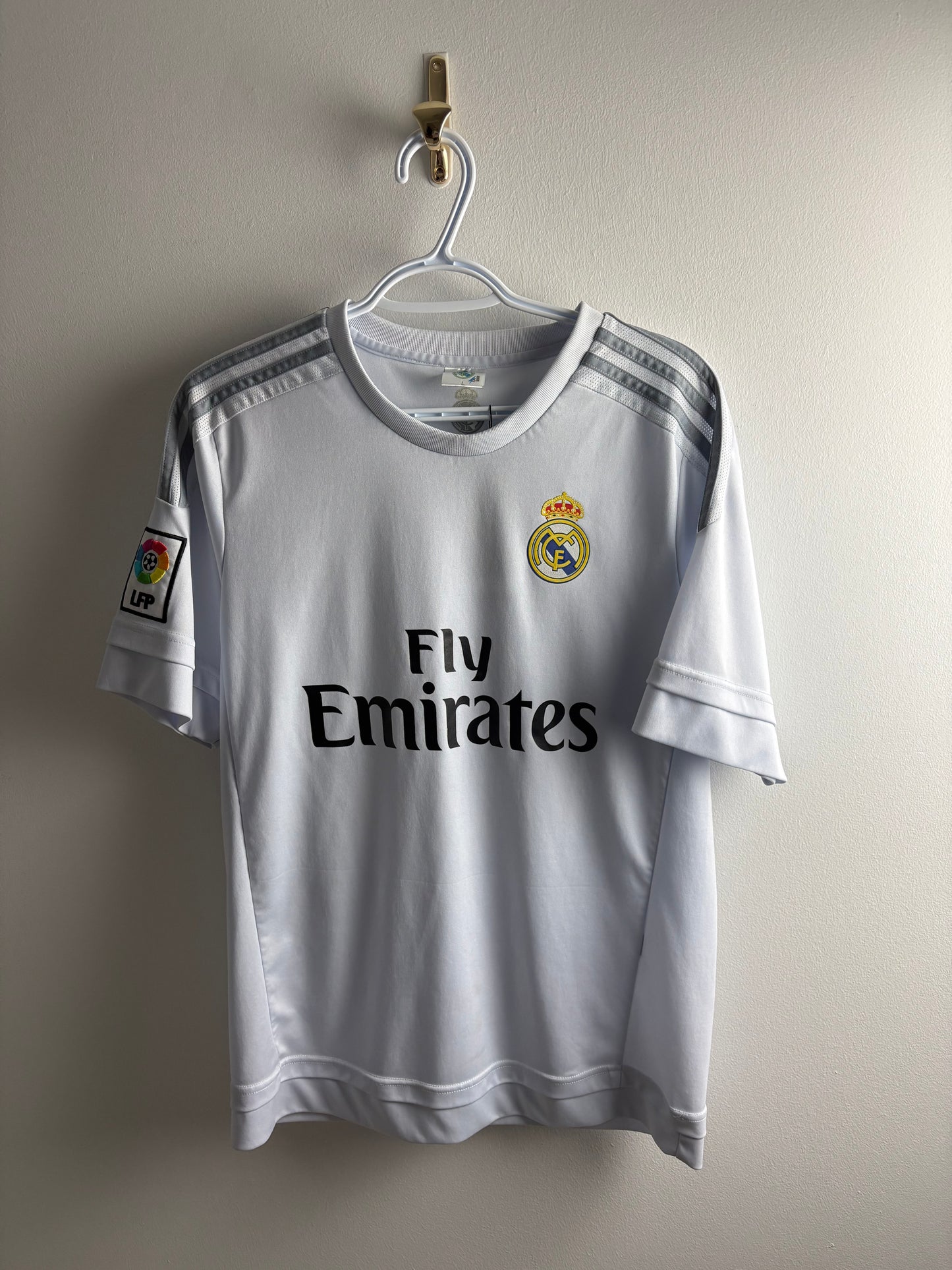 Vintage #10 James Real Madrid 2015/16 Home Jersey