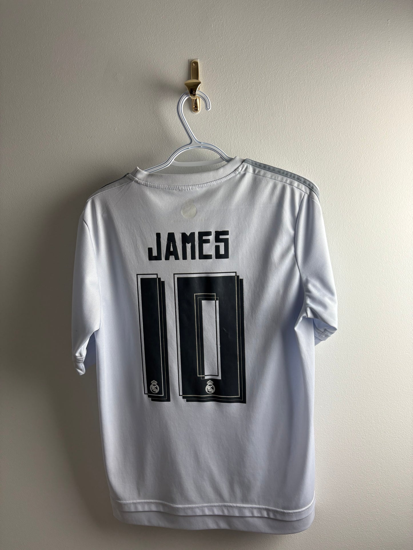 Vintage #10 James Real Madrid 2015/16 Home Jersey