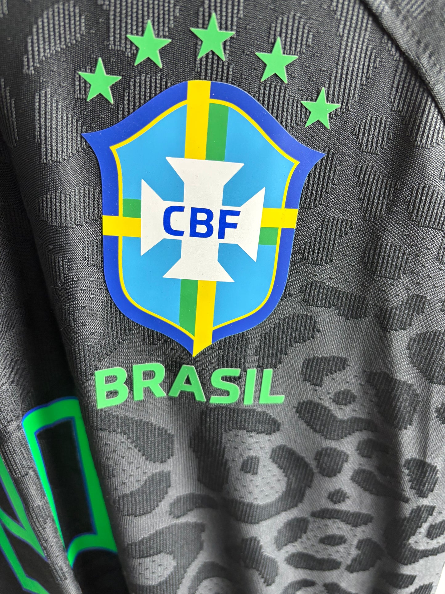 Vintage #20 Vini JR. 2022/23 Brazil National Team Football Shirt