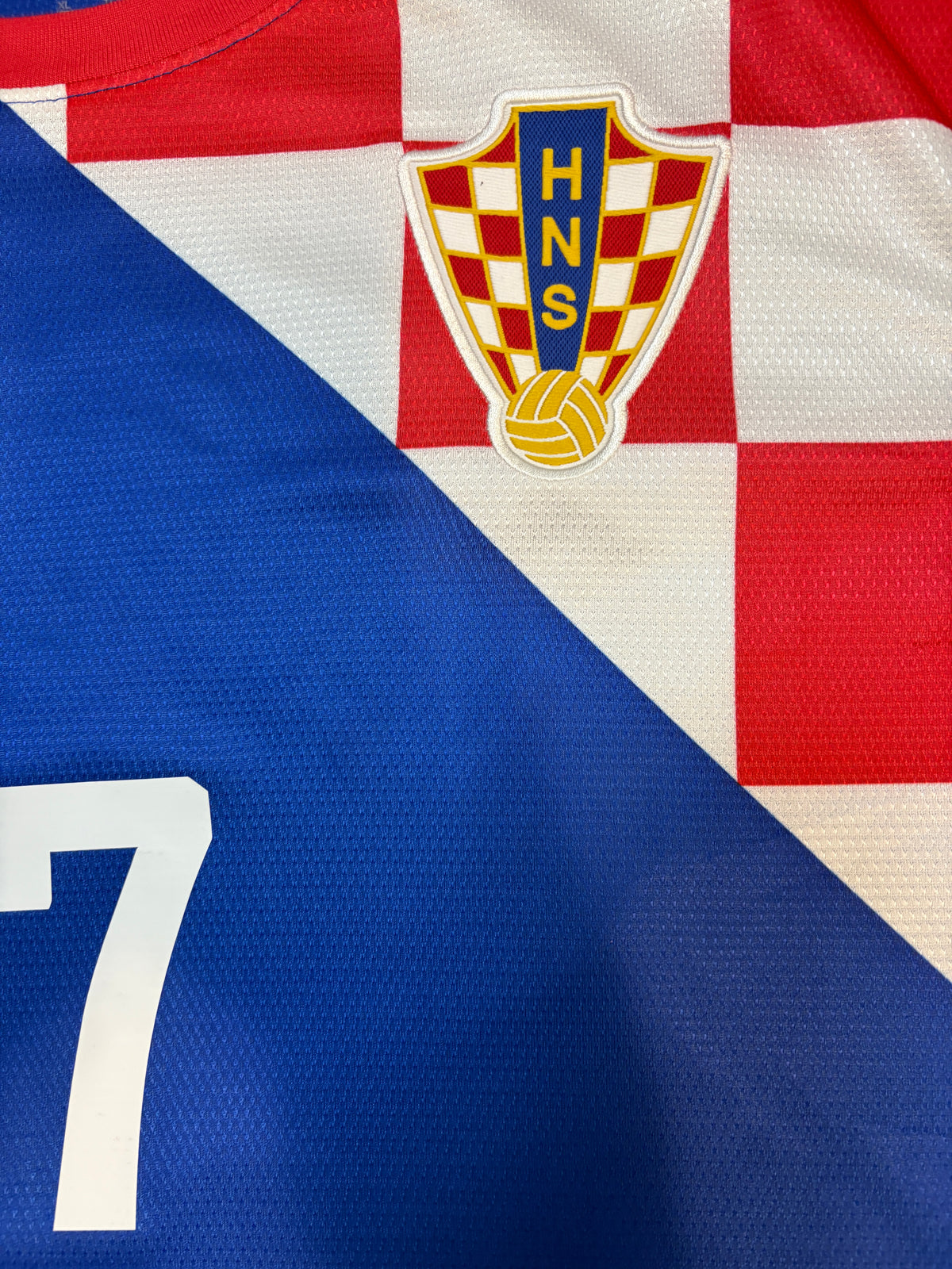 Authentic Mandzukic #17 Croatia 2012-13 Away Football