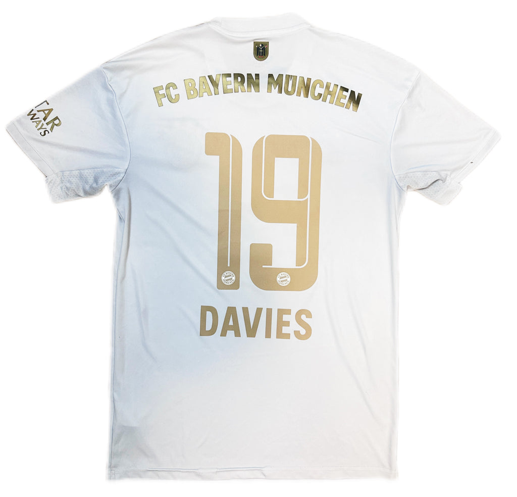 Maillot de football extérieur authentique Davies #19 Bayern Munich 2022-23