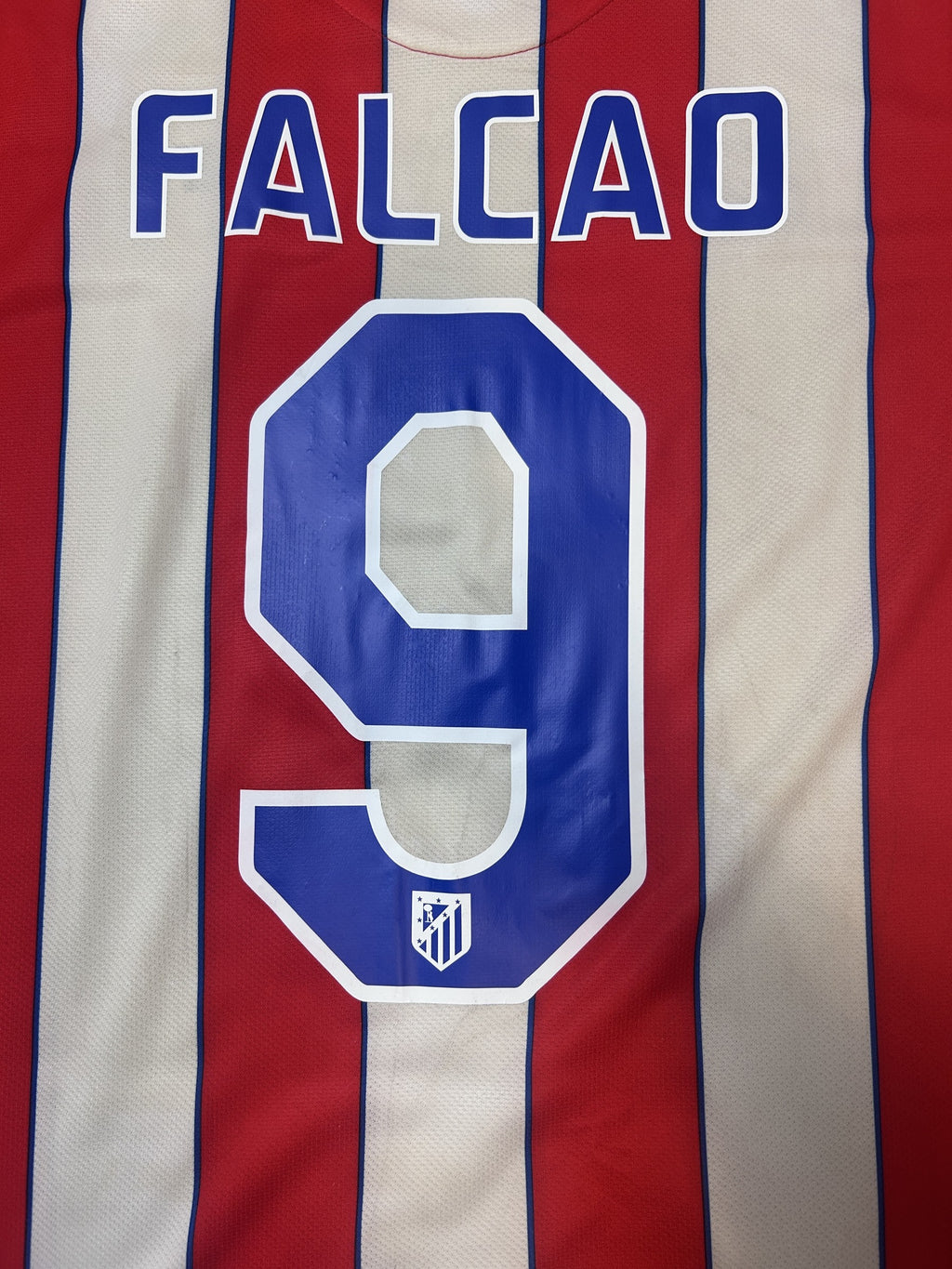 FALCAO 9 name and number close-up