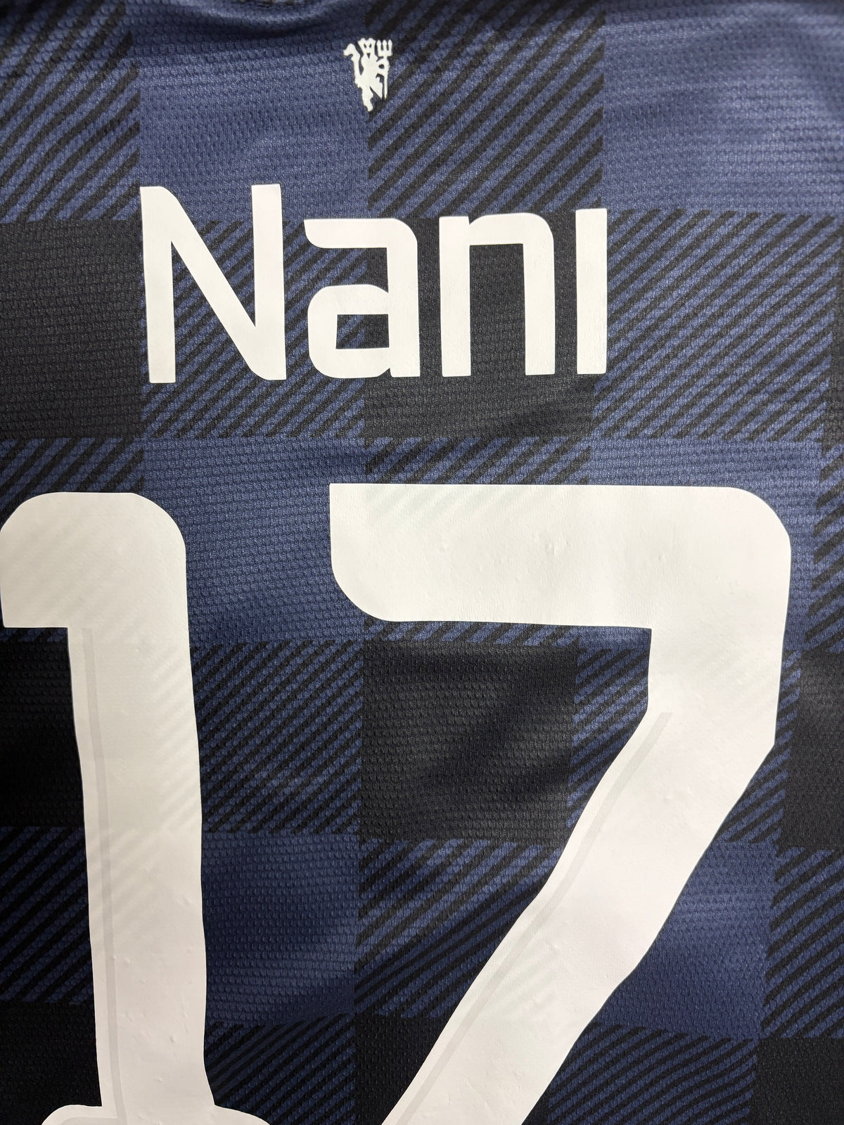 Authentic #17 Nani Manchester United 2013-2014 away Football