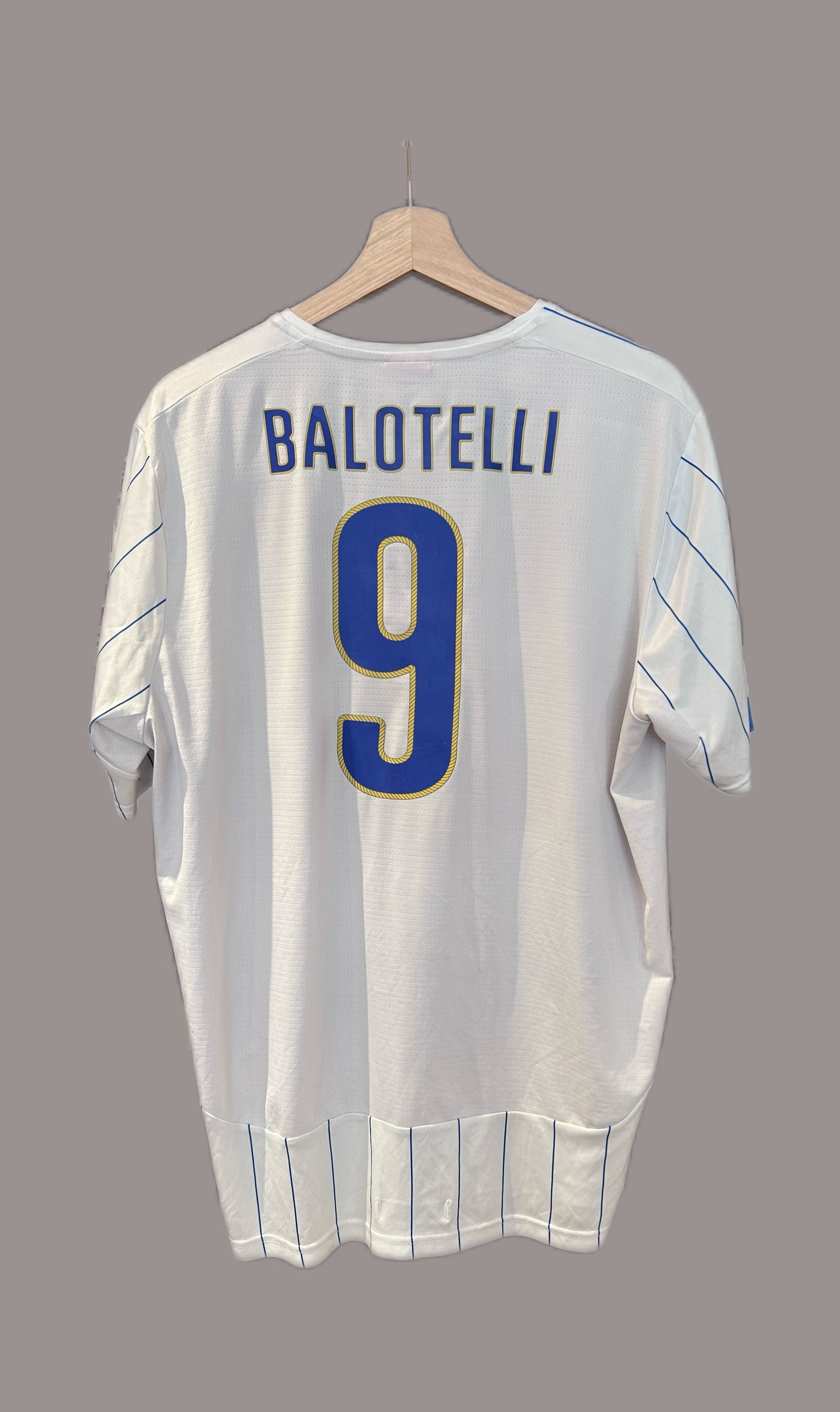 Authentic Balotelli #9 Italy 2014-15 Away Football T-Shirt
