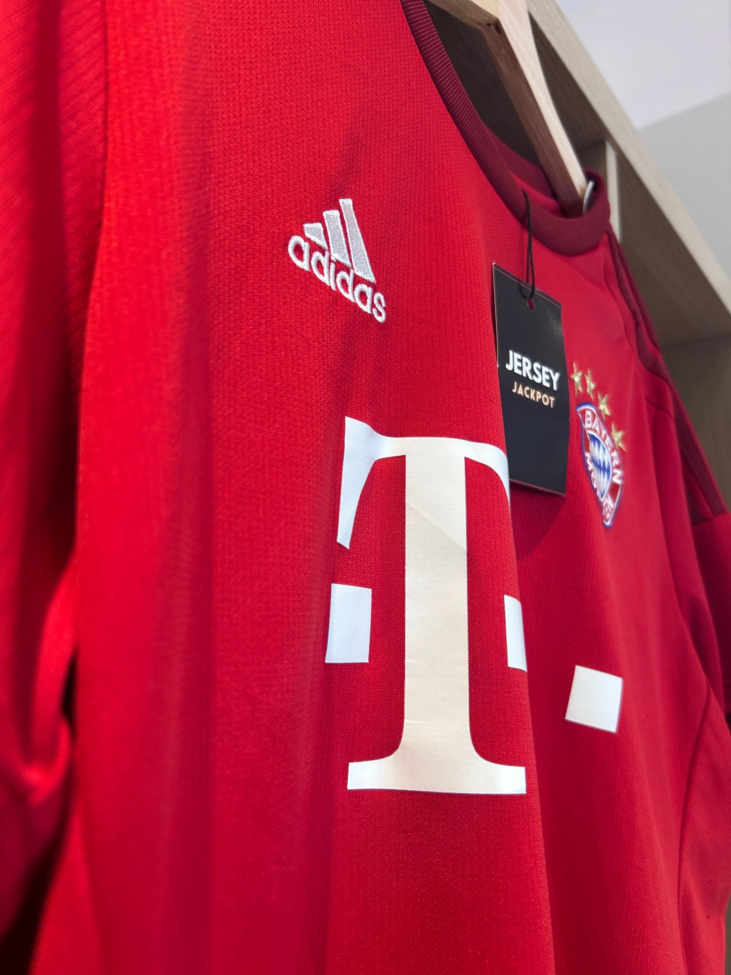 Authentic Vidal #23 Bayern Munich 2015-16 Home Football T-Shirt