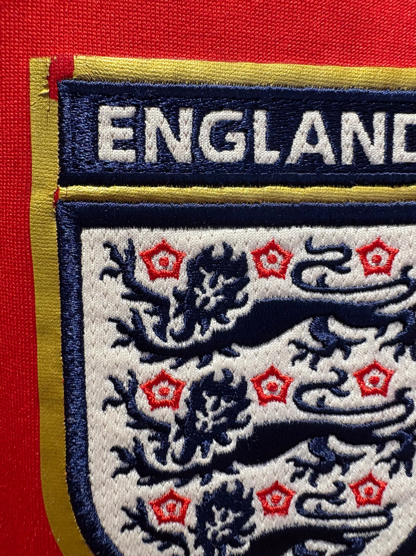 Vintage # 7 David Beckham Umbro 2006-08 England away Football Shirt