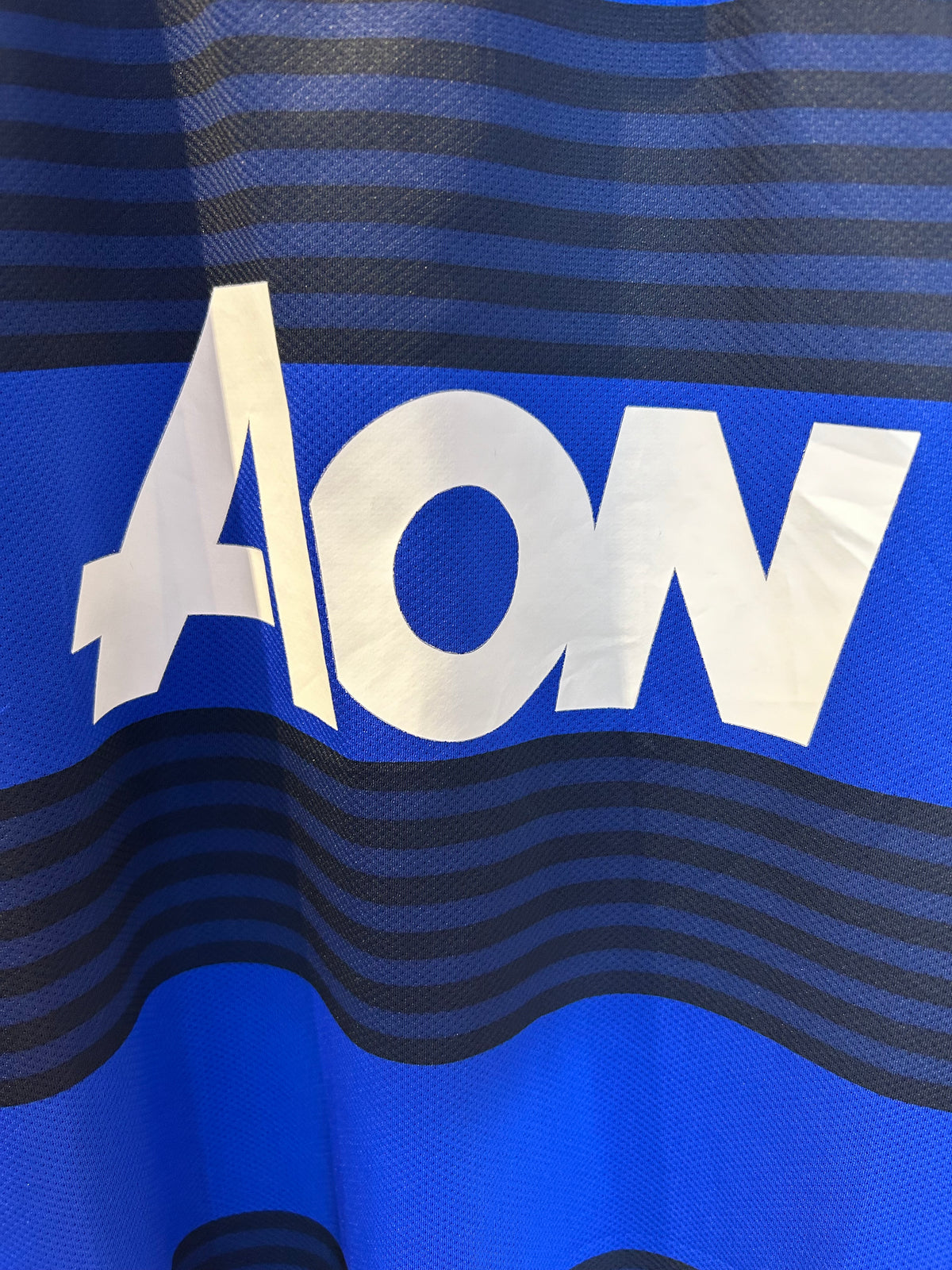 Authentic Manchester United Away 2011/12 Football