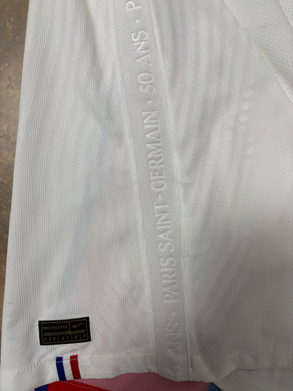 Maillot de football extérieur authentique #7 Mbappé Paris Saint-Germain 2020-21 neuf avec étiquettes