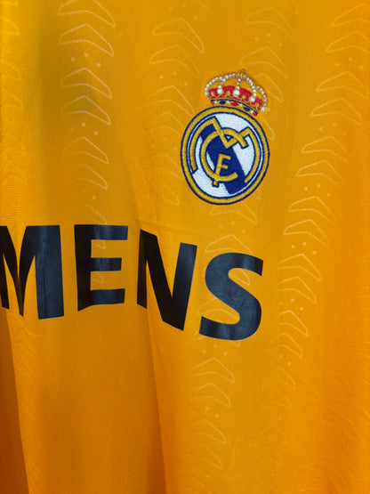 Vintage Real Madrid 2005/06 Goal Keeper Football Jersey