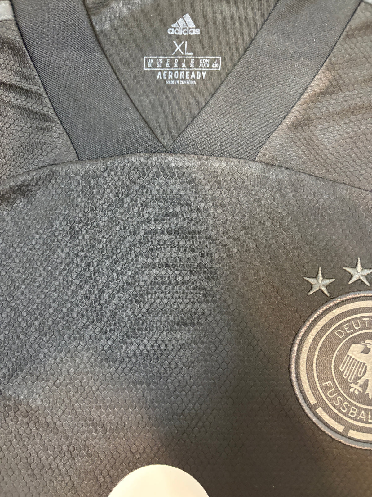 Authentic Kimmich #6 2020-2021 Germany Away football