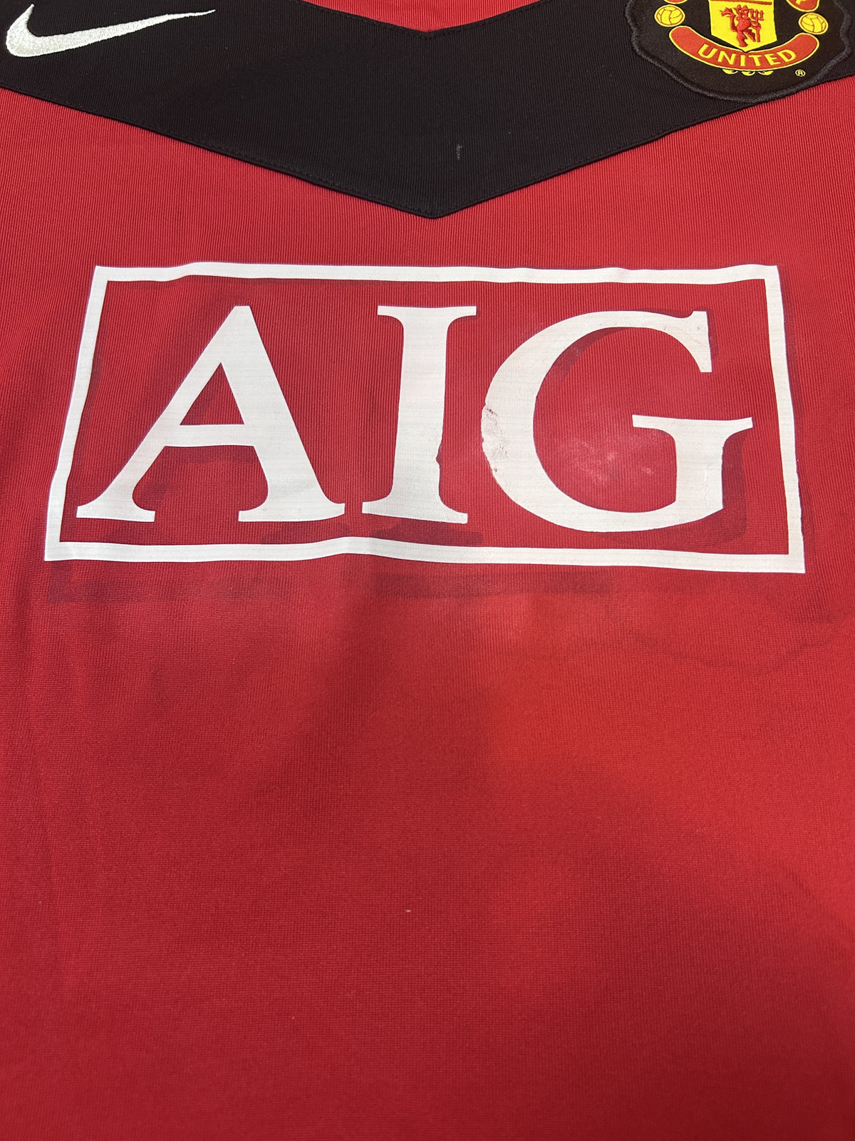AIG sponsor close-up