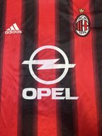 Crest and Opel sponsor close-up