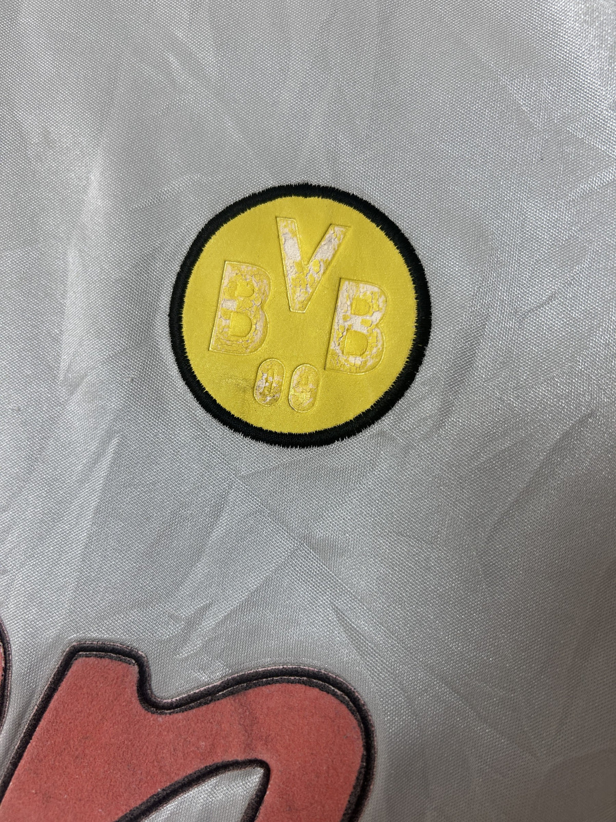 BVB crest close-up
