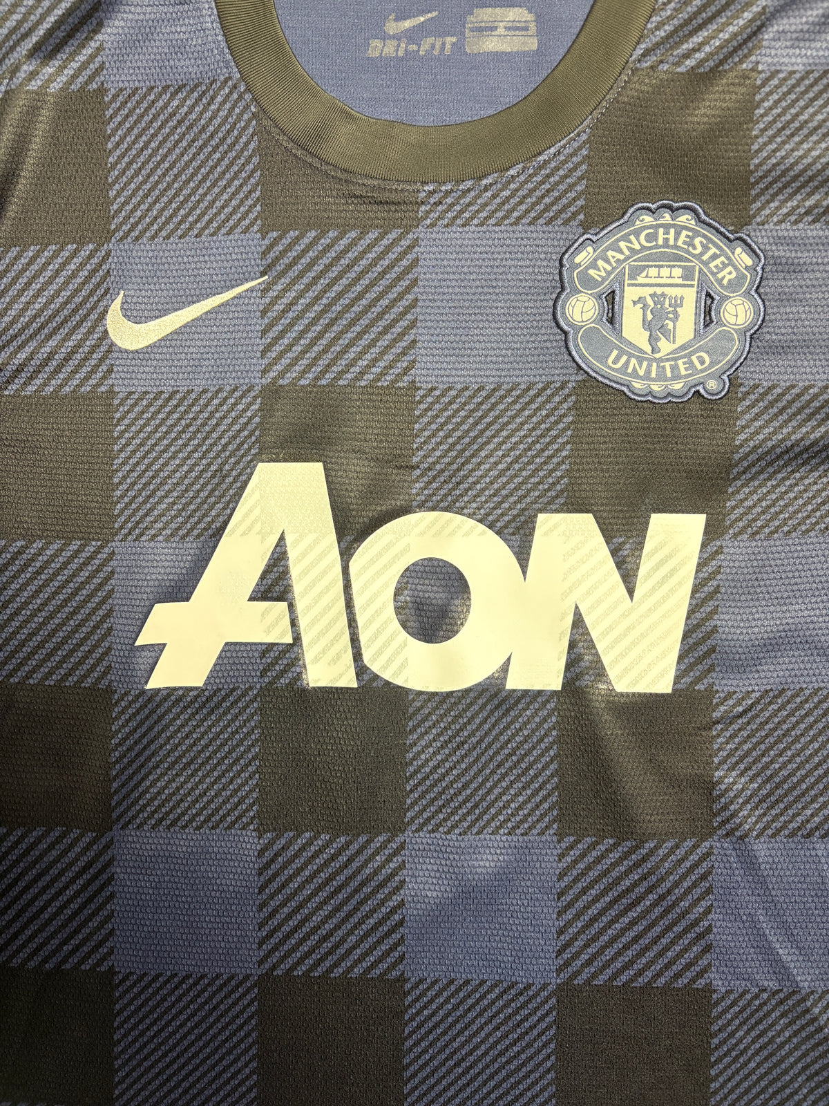 Authentic #17 Nani Manchester United 2013-2014 away Football