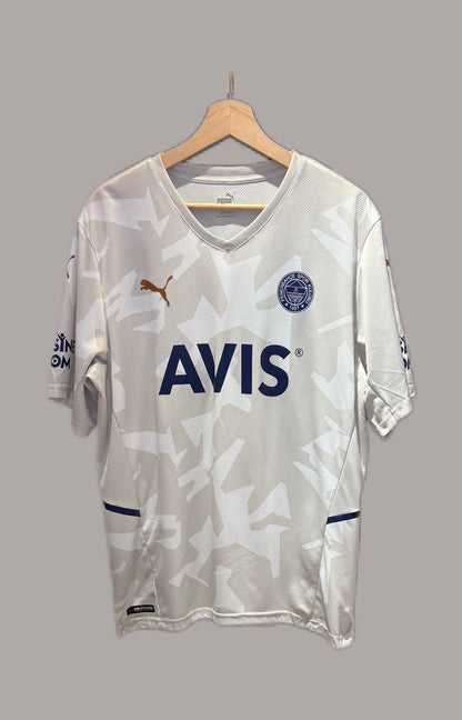 Vintage #10 Özil Puma Fenerbahçe SK 2021/22 away football jersey