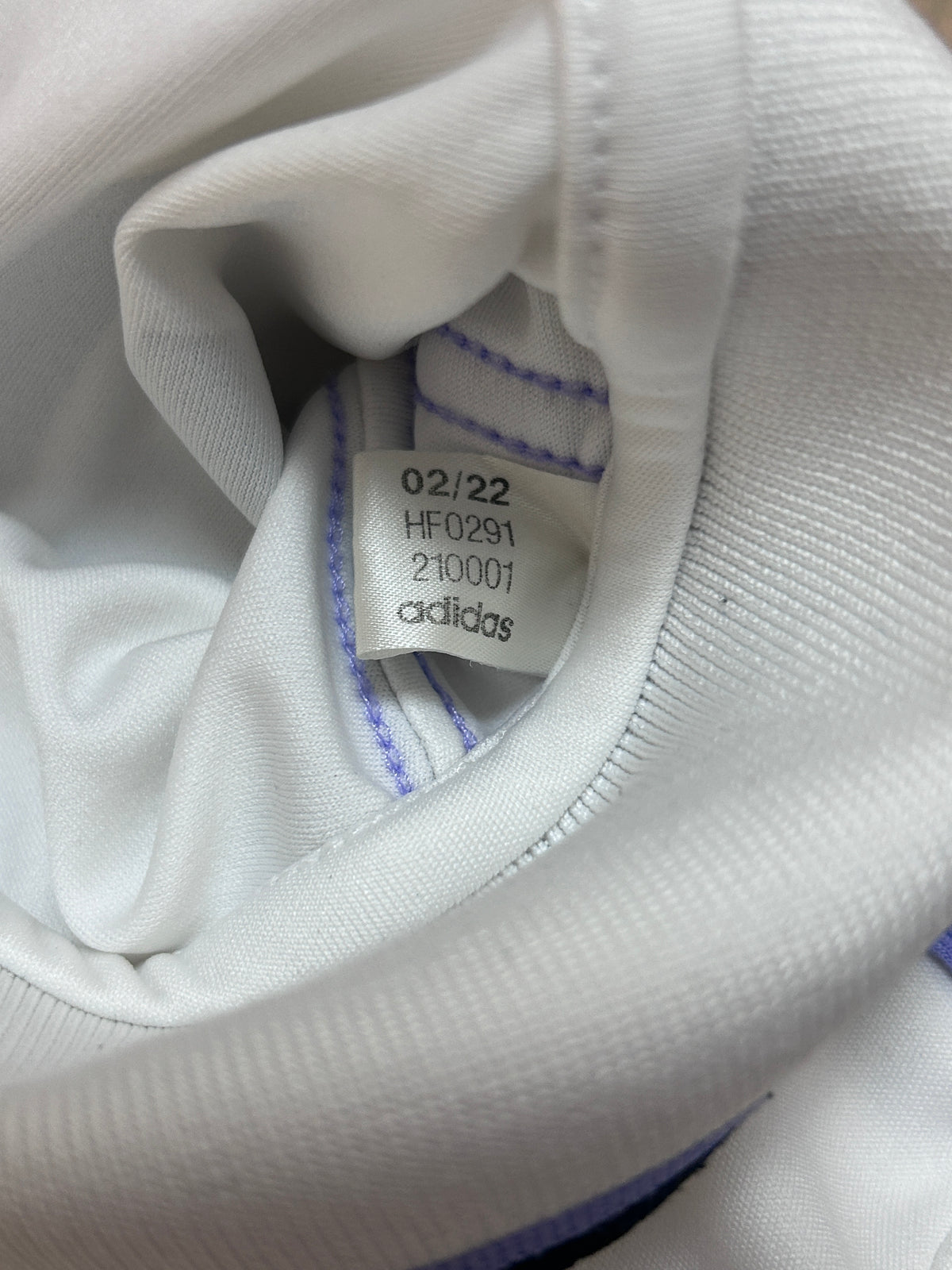 Authentic Valverde #15 Real Madrid 2022-23 Home Football