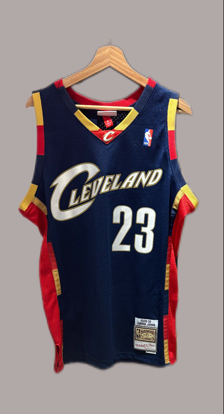 Vintage LeBron James 2008-09 Cleveland Cavaliers Basketball Jersey