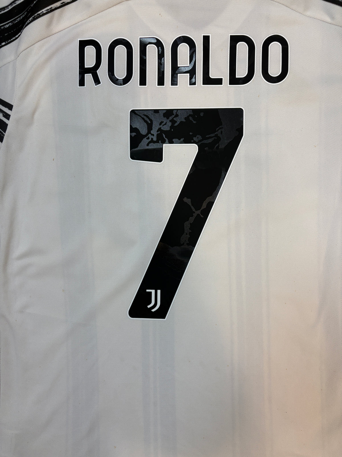 Authentic Ronaldo #7 Juventus 2020-21 Home Football