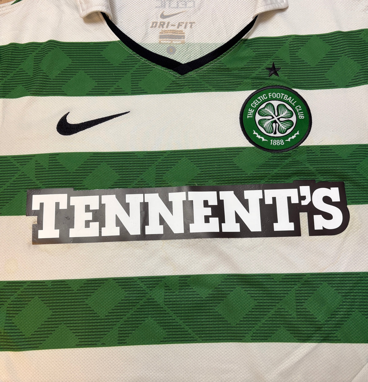 Authentic Celtic FC 2010-2012 Home football