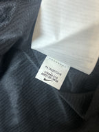 Nike inner tag 478348-015 size L