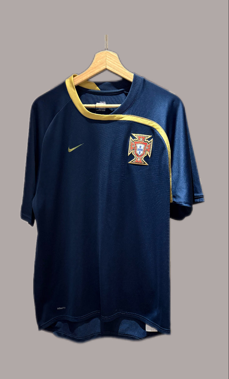 Vintage Nike Portugal 2008-2009 training shirt