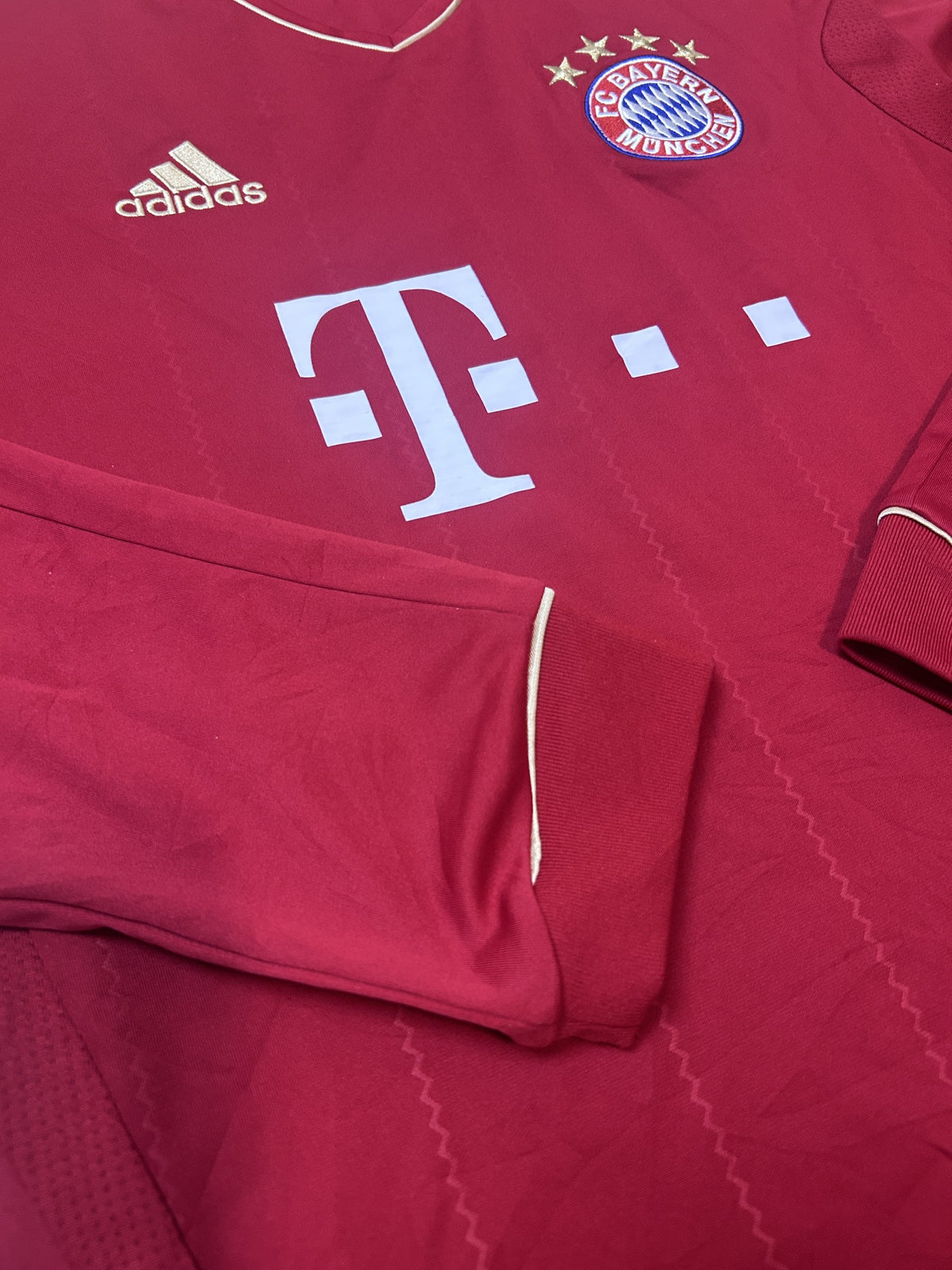 T-Mobile sponsor close-up