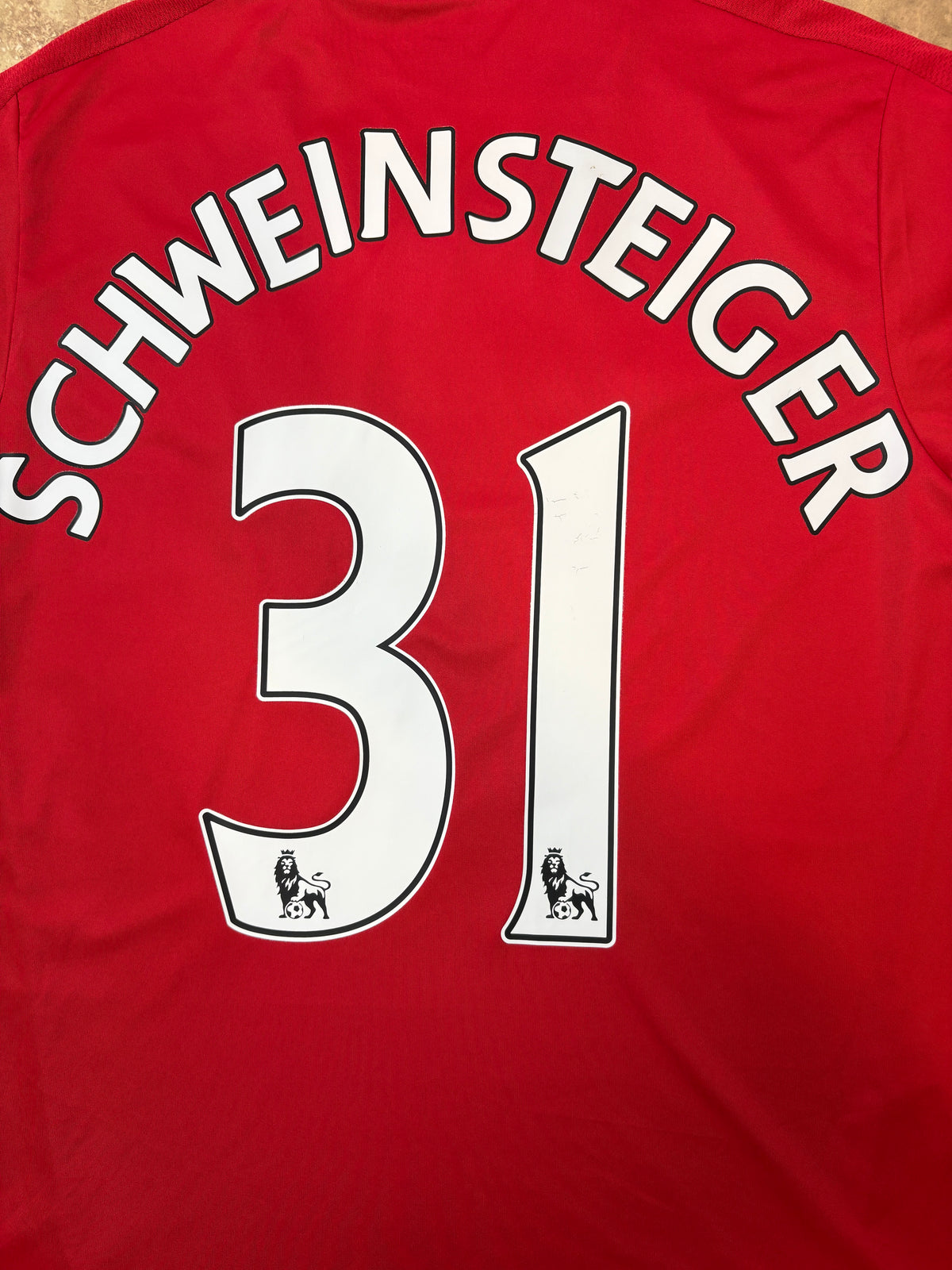 Authentic Schweinsteiger #31 Manchester United 2015-16 Home Football
